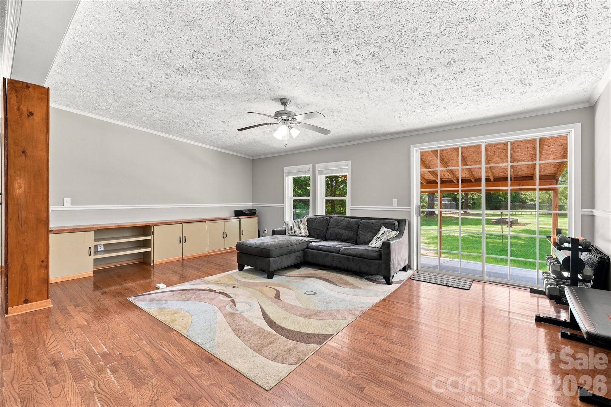 1973 Davis Circle Property Photo 9