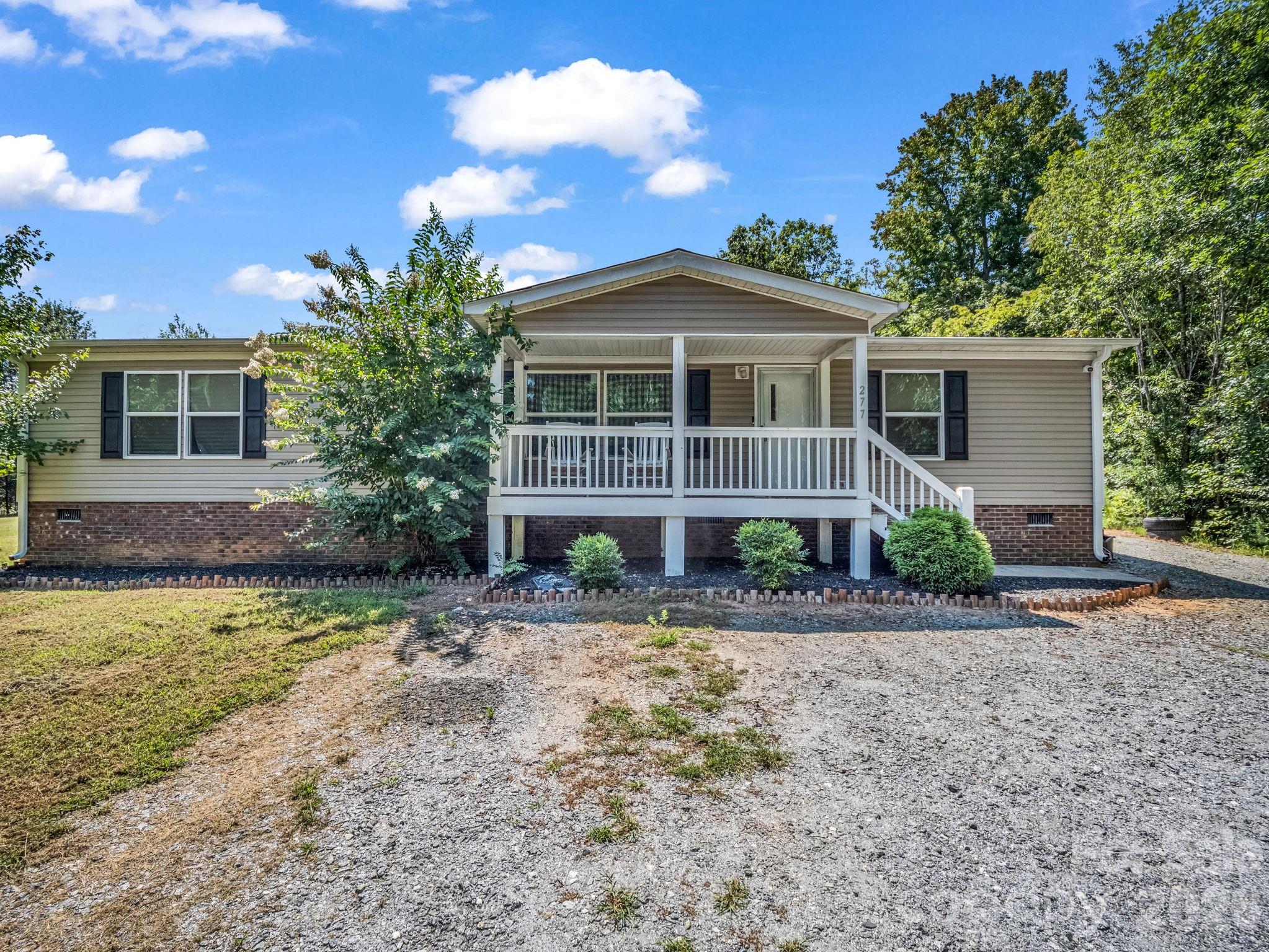 277 Eldon Grove Drive Property Photo 1