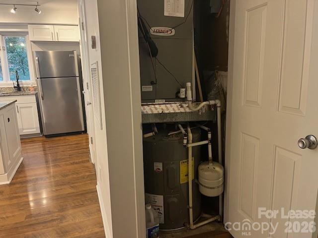 433 W 8th Street Property Photo 18