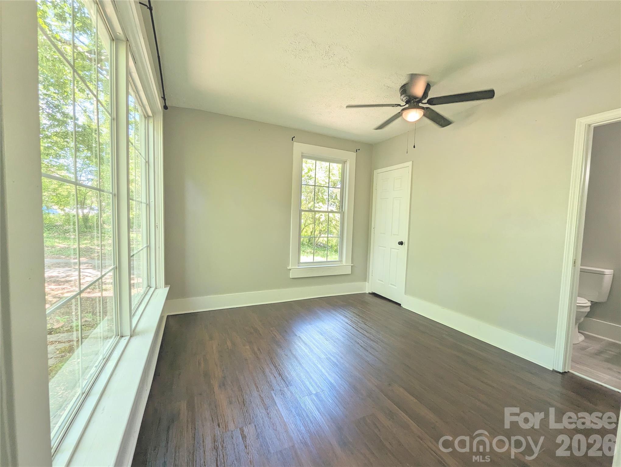 526 Fleming Street Property Photo 2