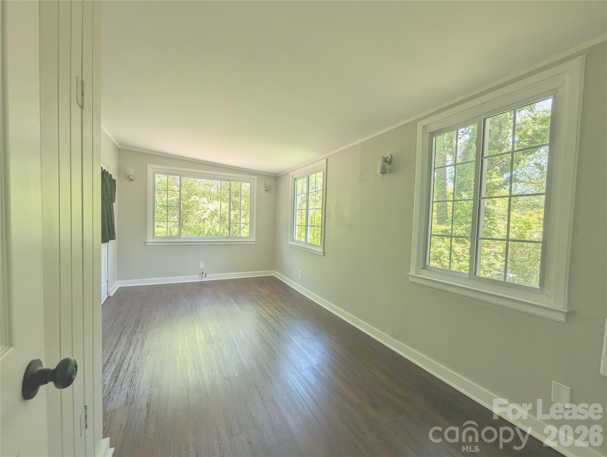 526 Fleming Street Property Photo 6