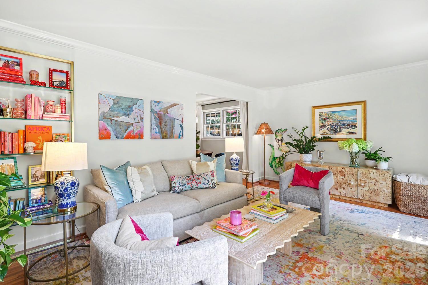 3716 Severn Avenue Property Photo 4
