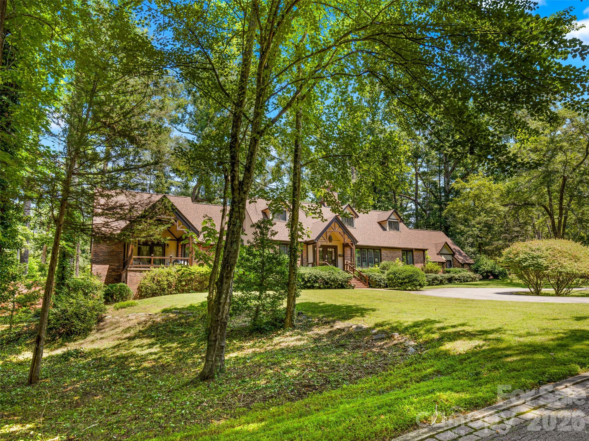 122 Stuyvesant Road Property Photo 4