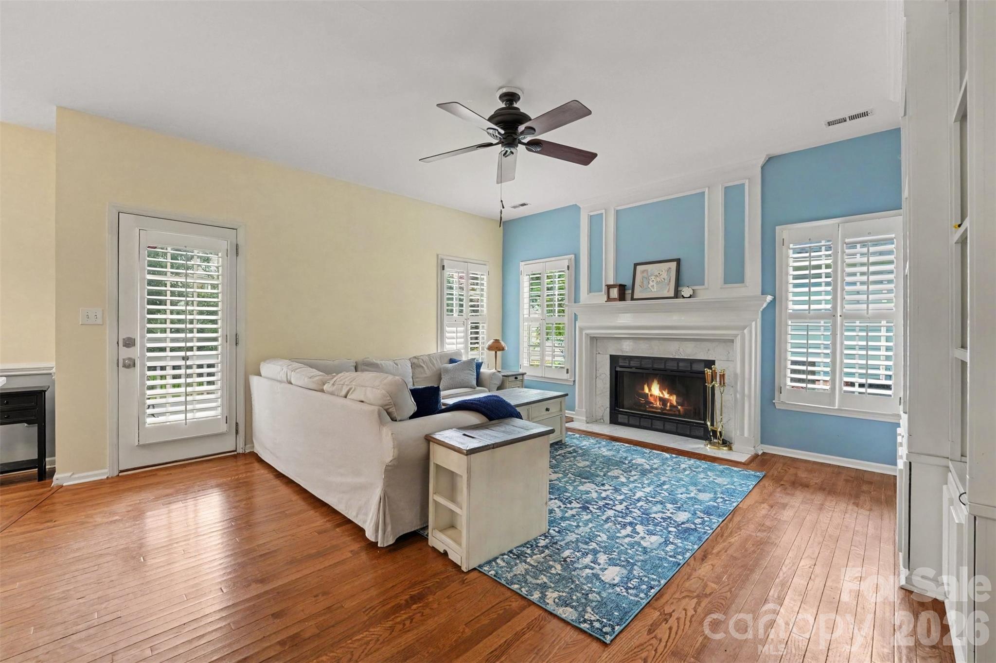 21315 Harken Drive Property Photo 4
