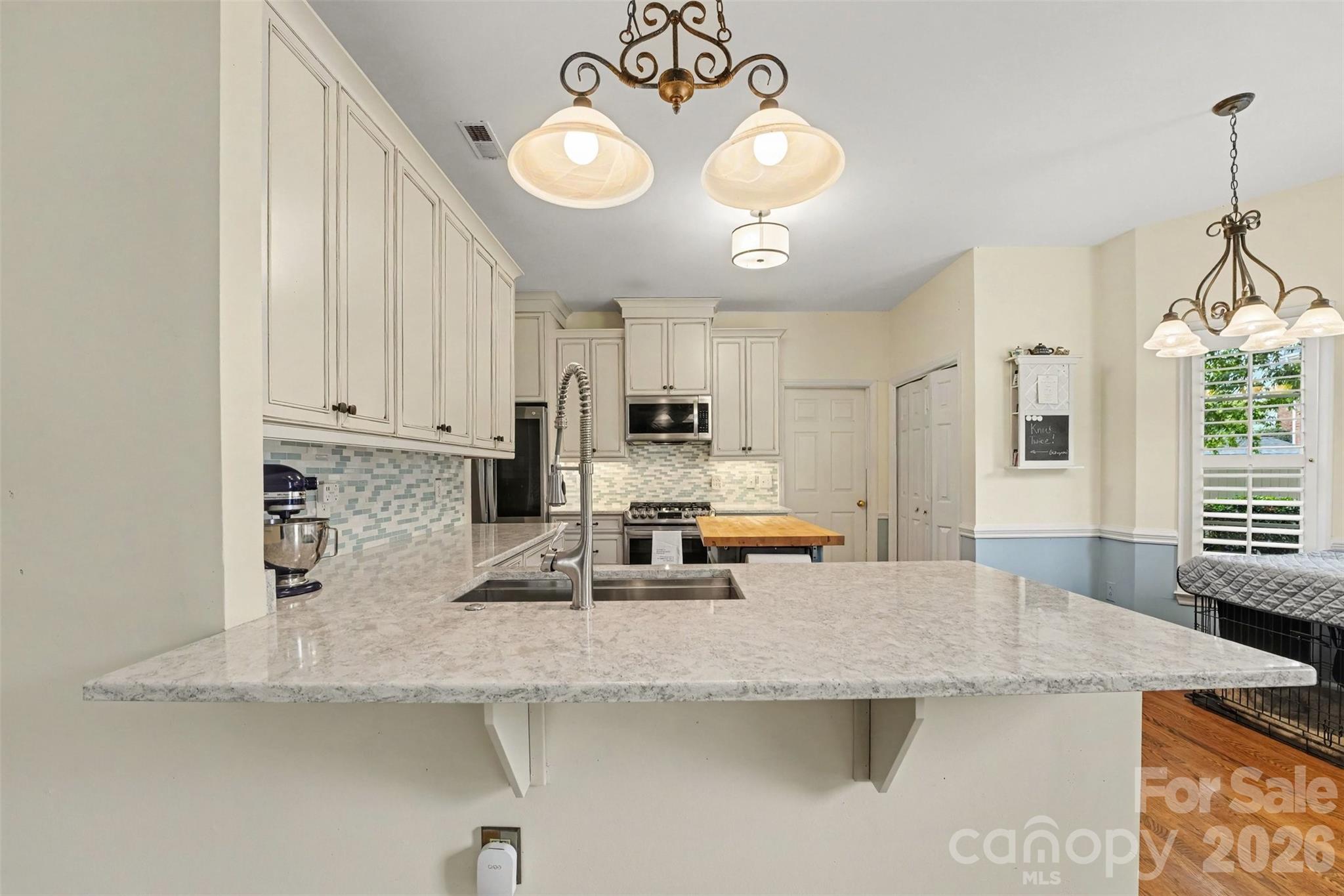 21315 Harken Drive Property Photo 6