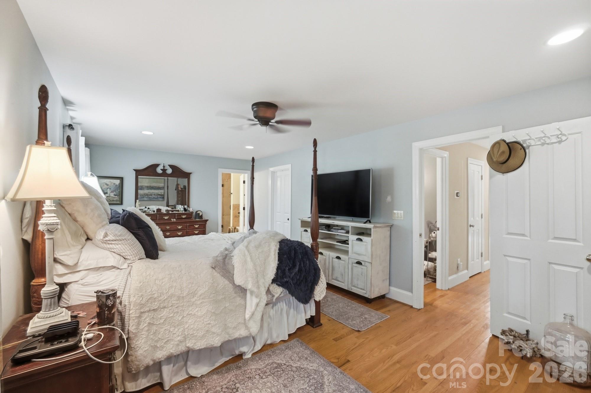 141 Oak Leaf Lane Property Photo 21
