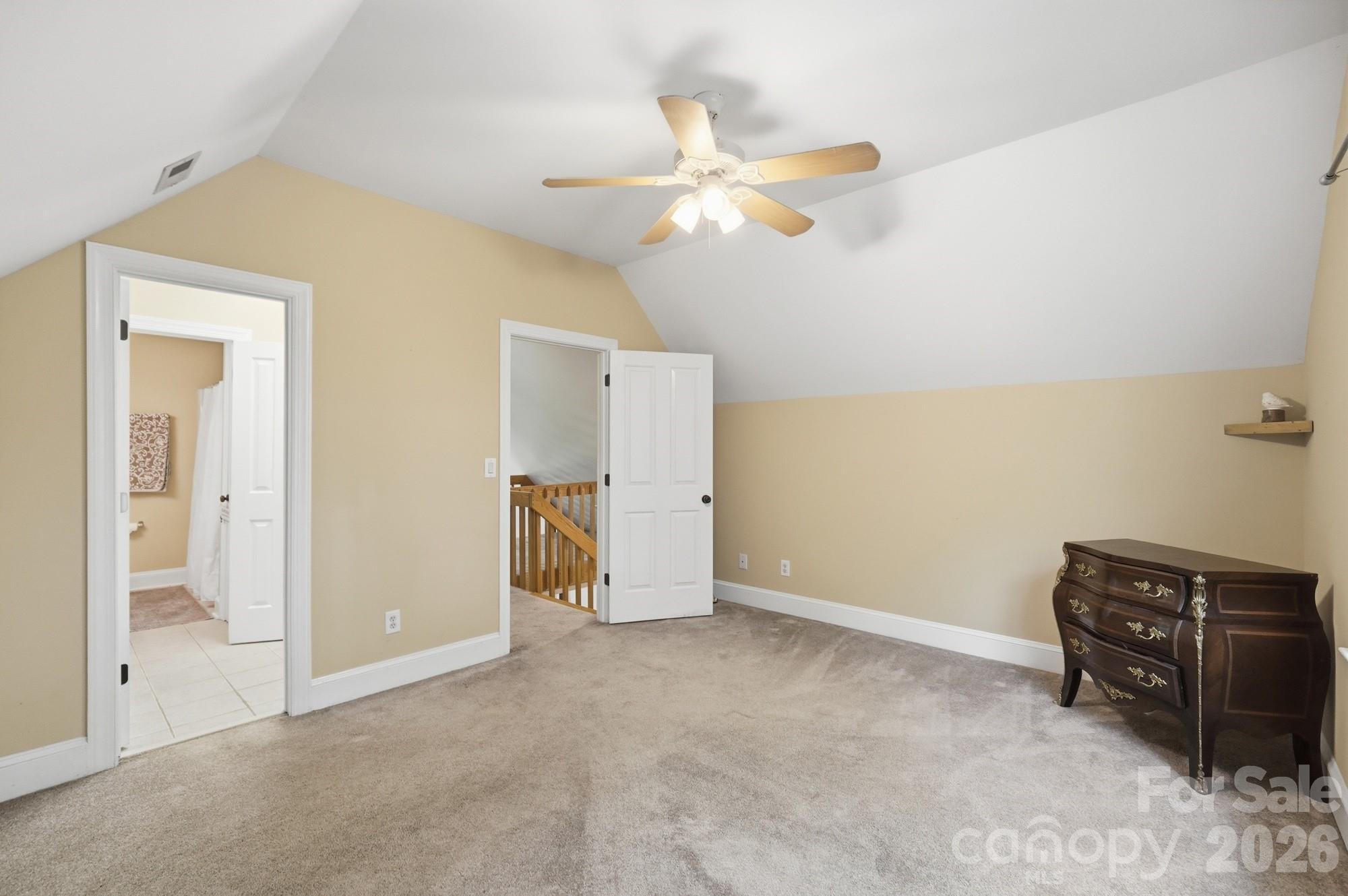 141 Oak Leaf Lane Property Photo 31