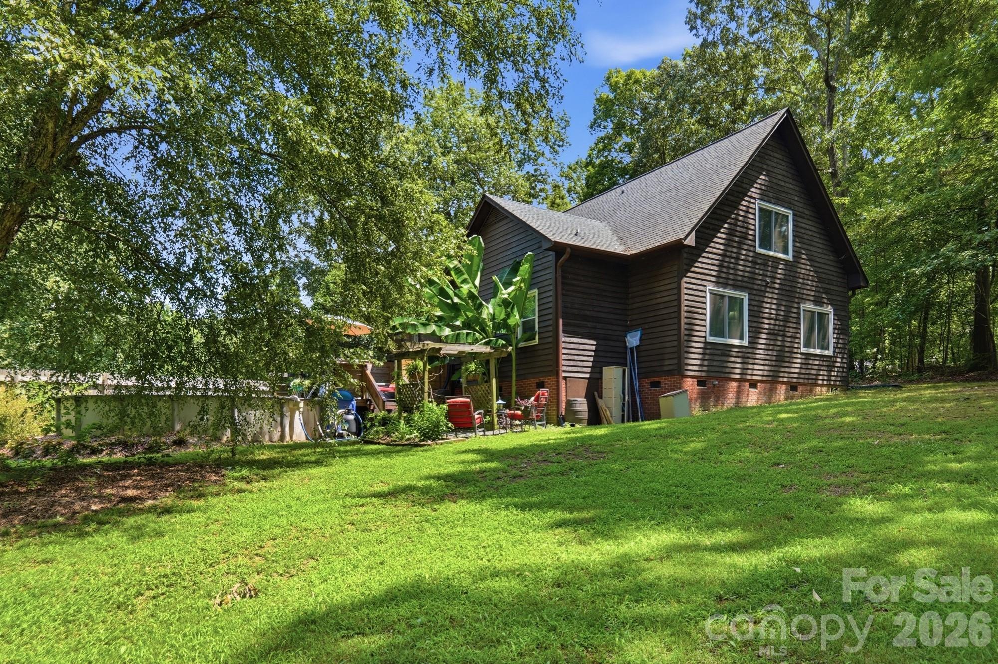 141 Oak Leaf Lane Property Photo 46