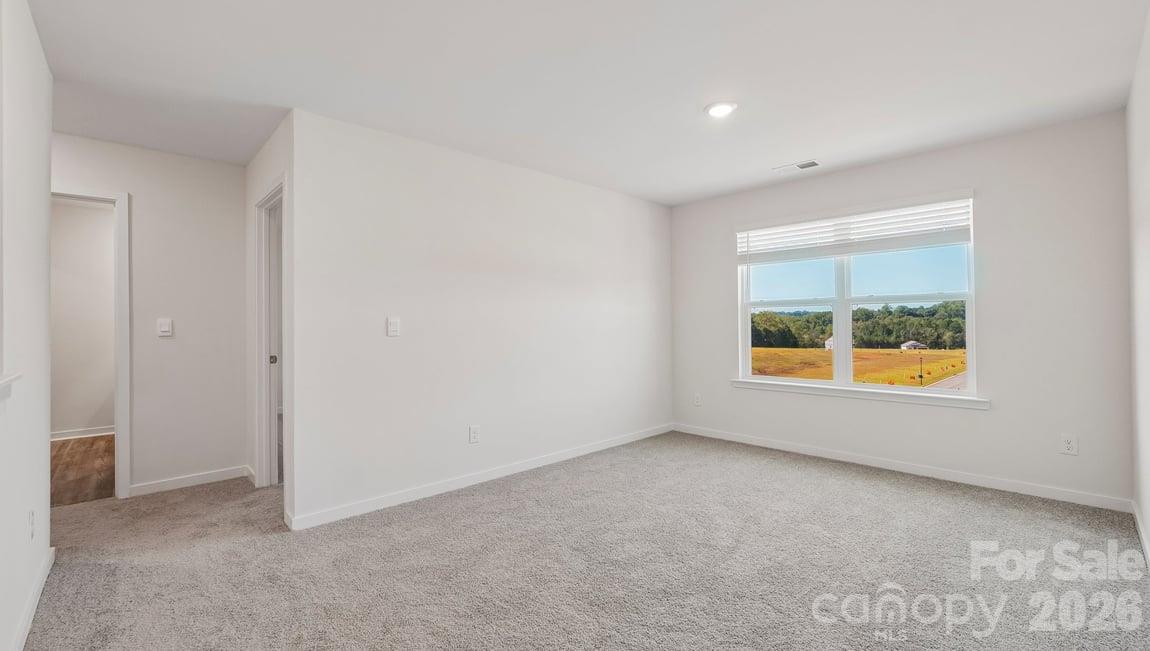 467 Dazzle Loop Property Photo 27