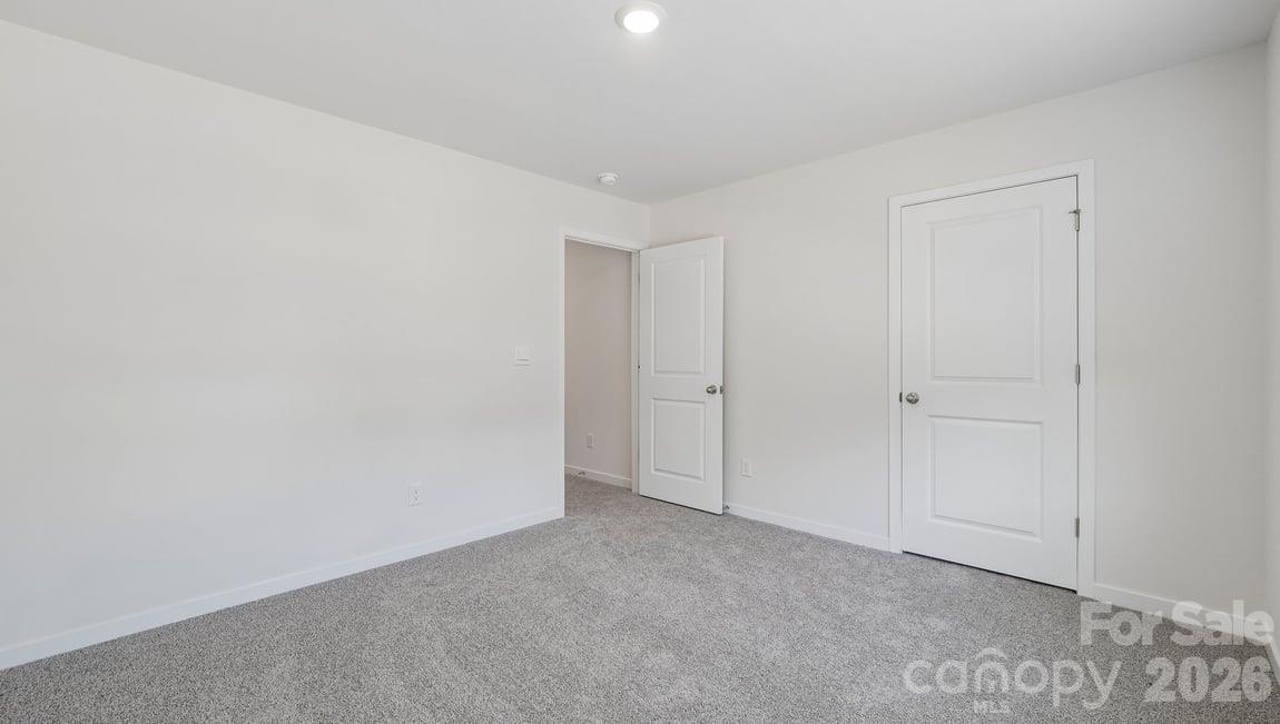 467 Dazzle Loop Property Photo 30