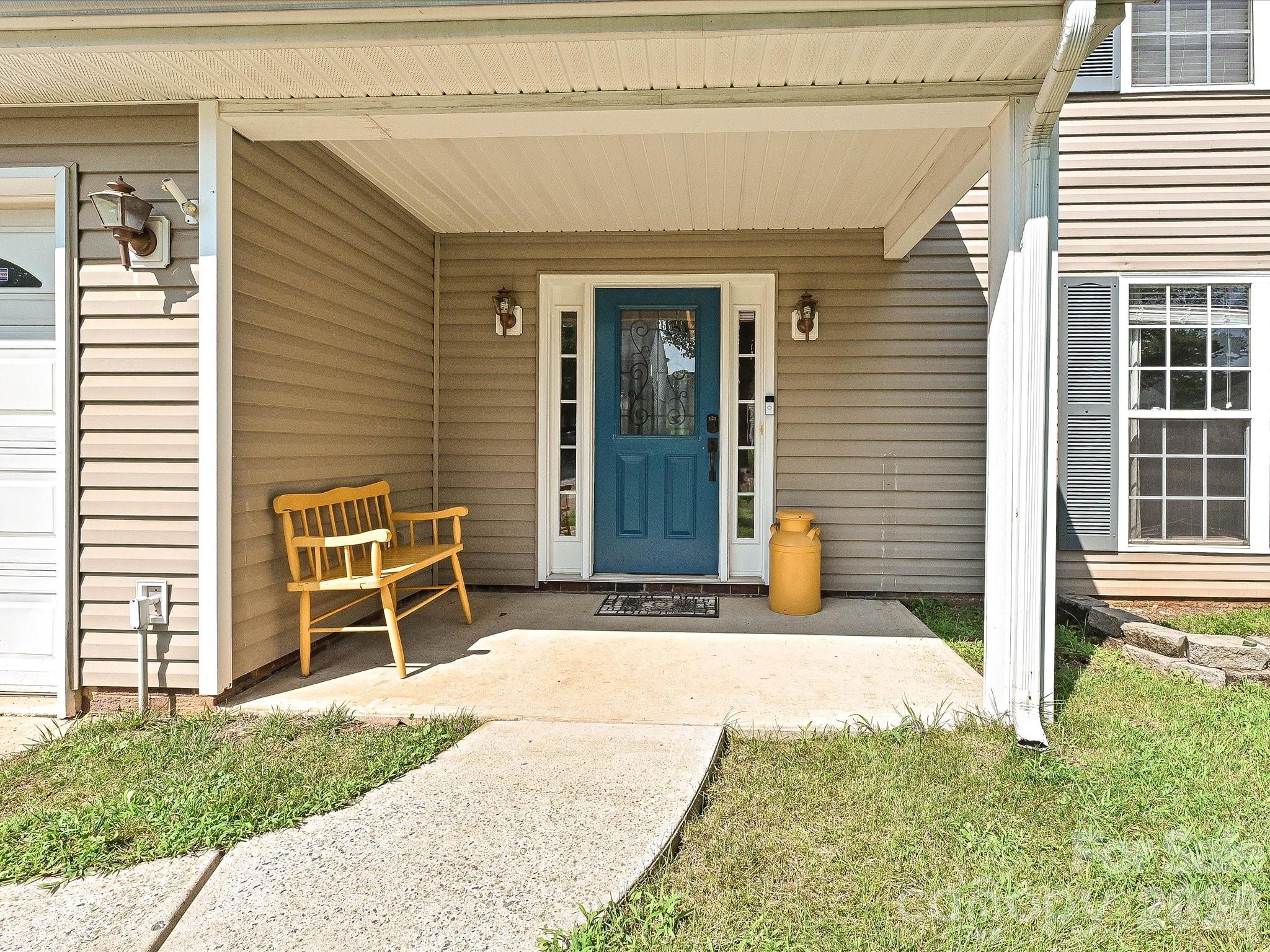 126 Rusty Nail Drive Property Photo 3