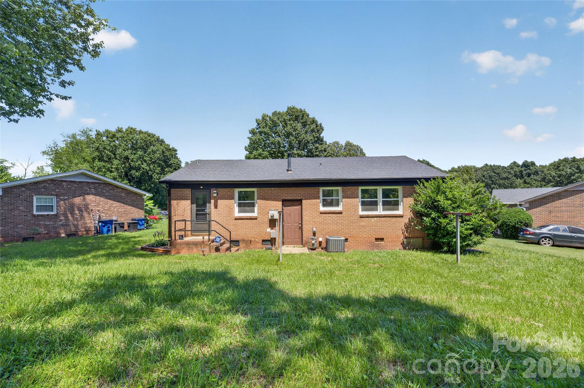 4040 Burnham Court Property Photo 20
