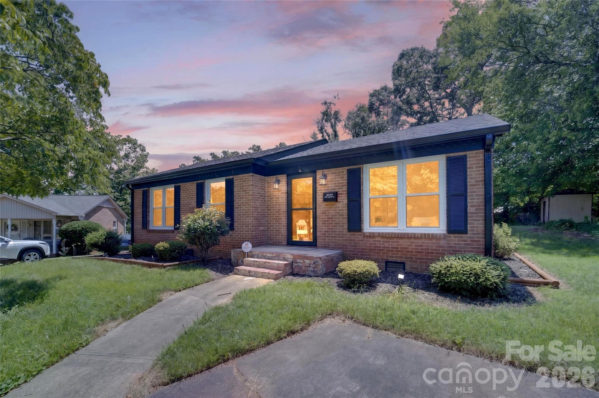 4040 Burnham Court Property Photo 26