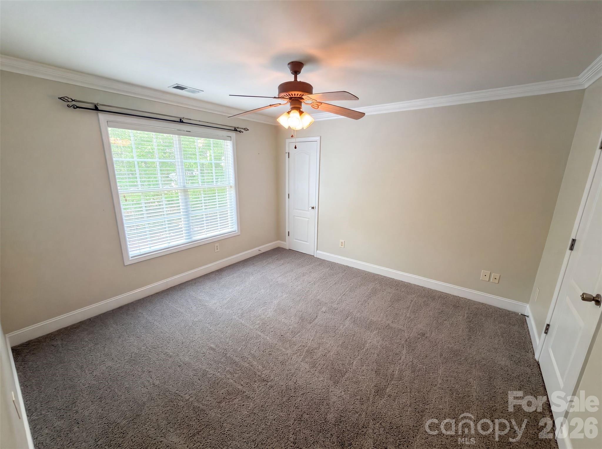 4528 Ferguson Circle Property Photo 8