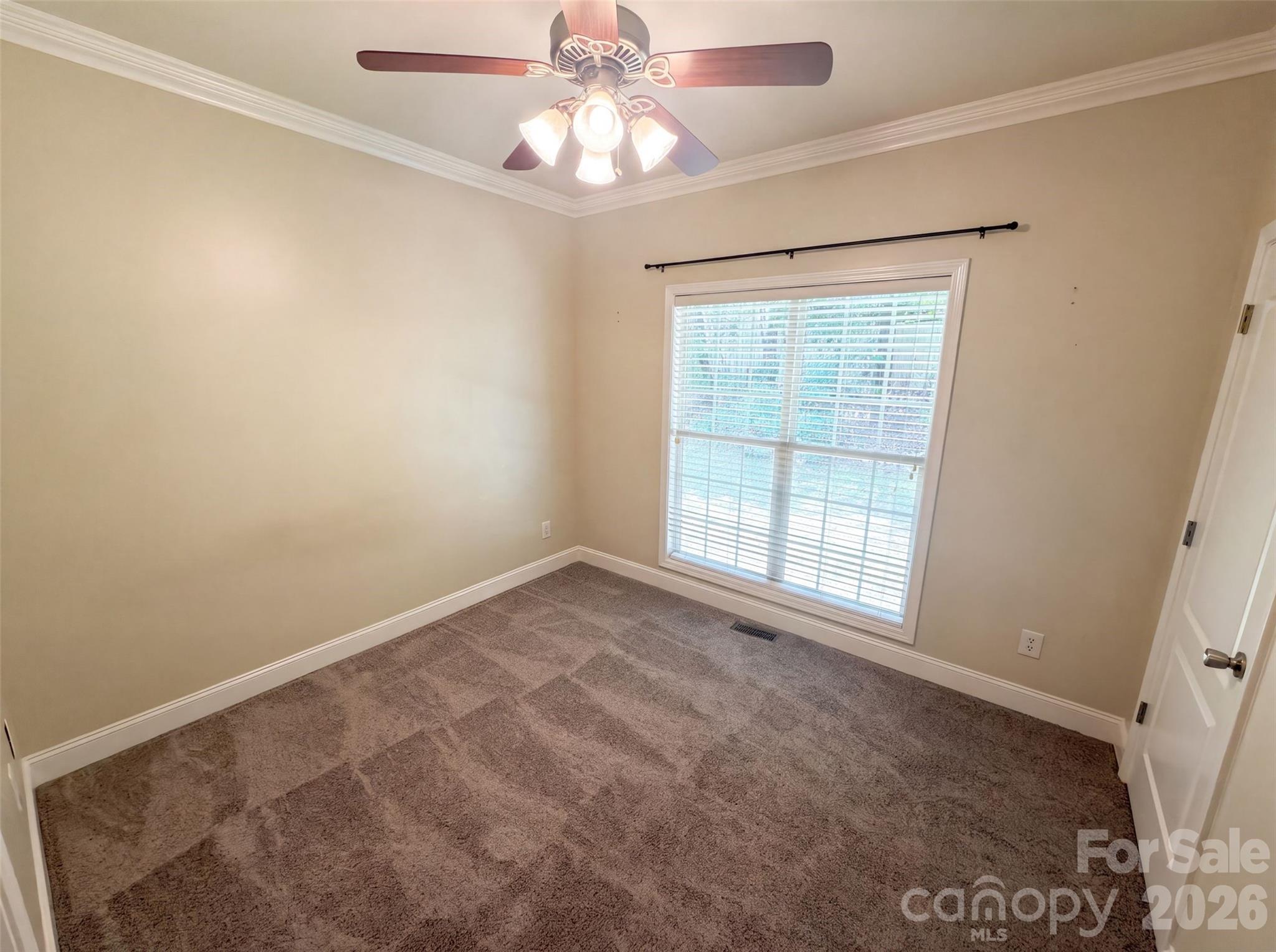 4528 Ferguson Circle Property Photo 12
