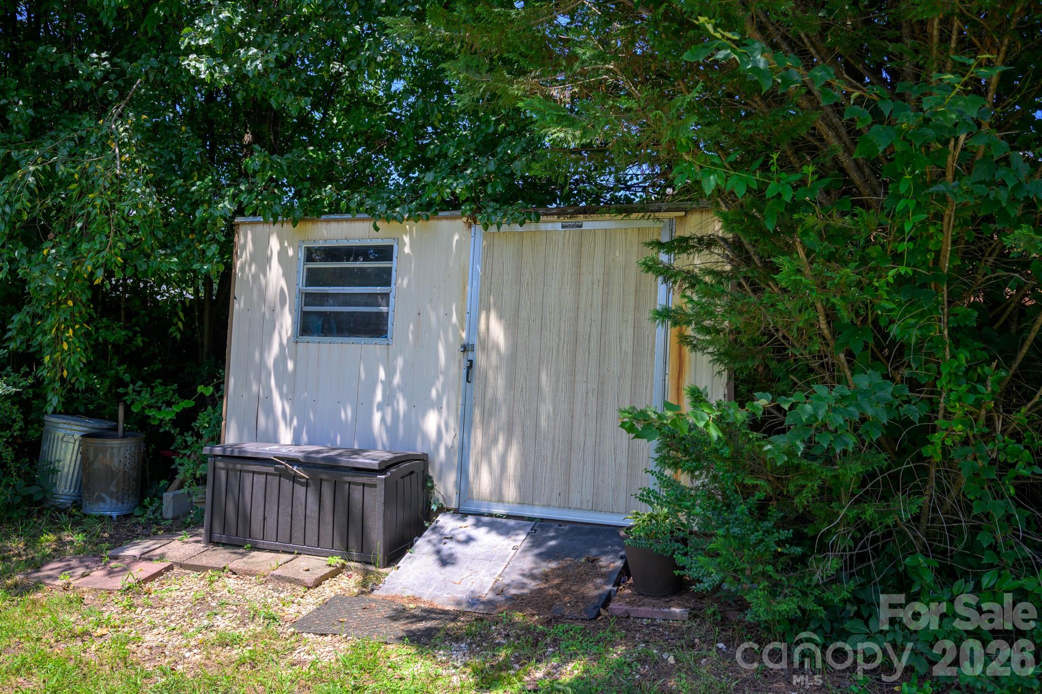 1151 Shady Lane Property Photo 29