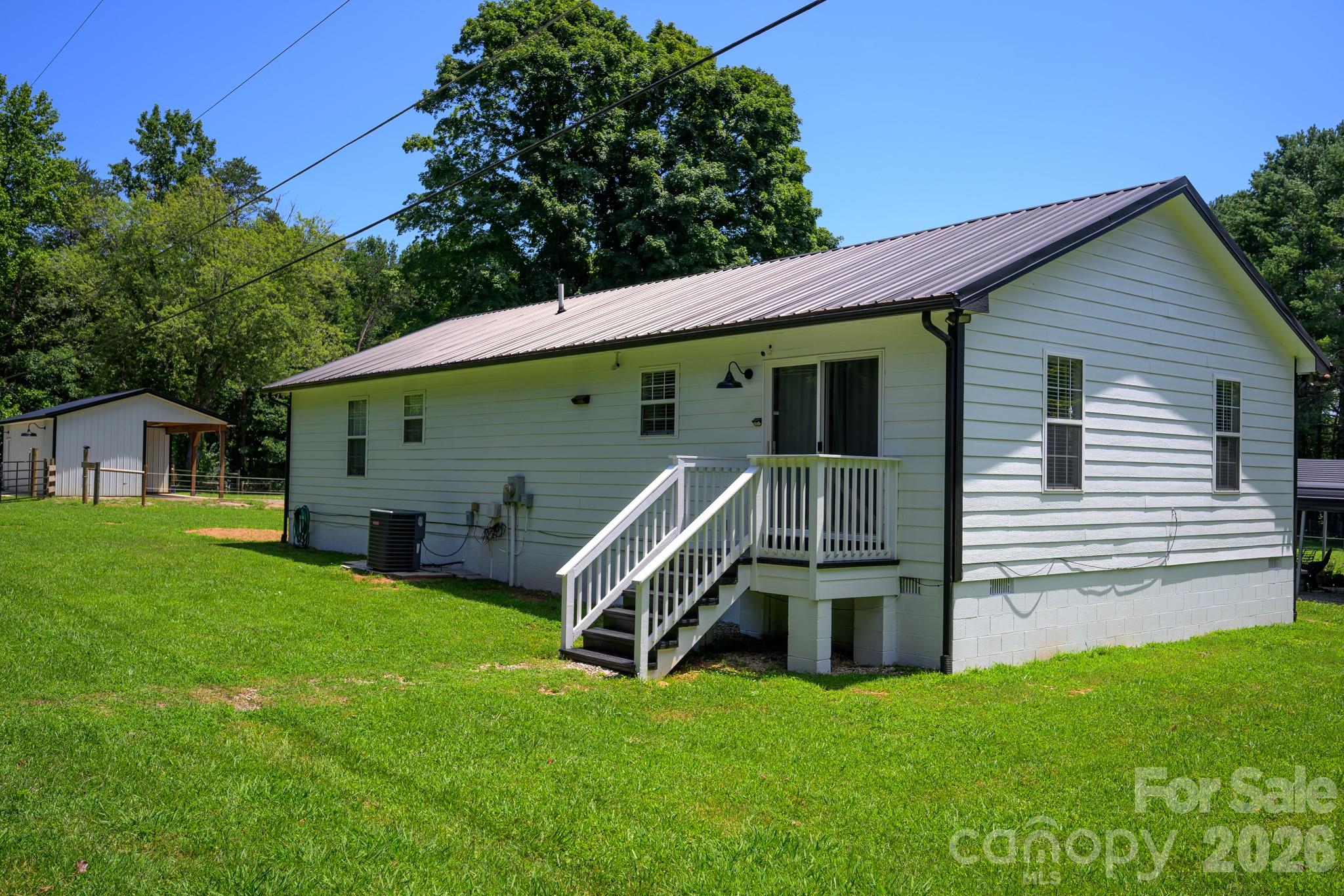1151 Shady Lane Property Photo 30