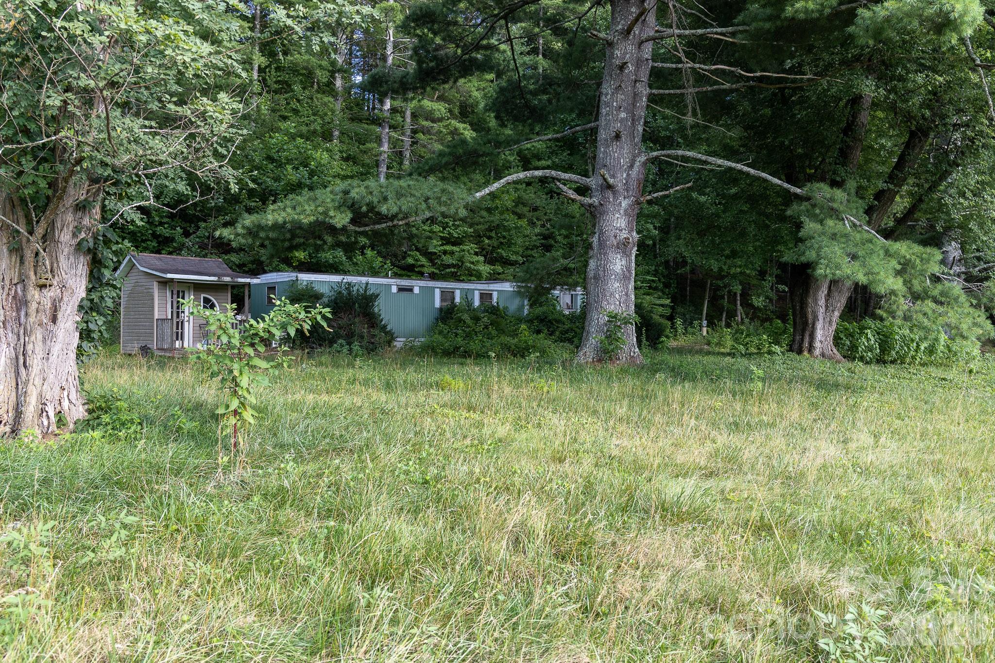920 Mills Gap Road Property Photo 1
