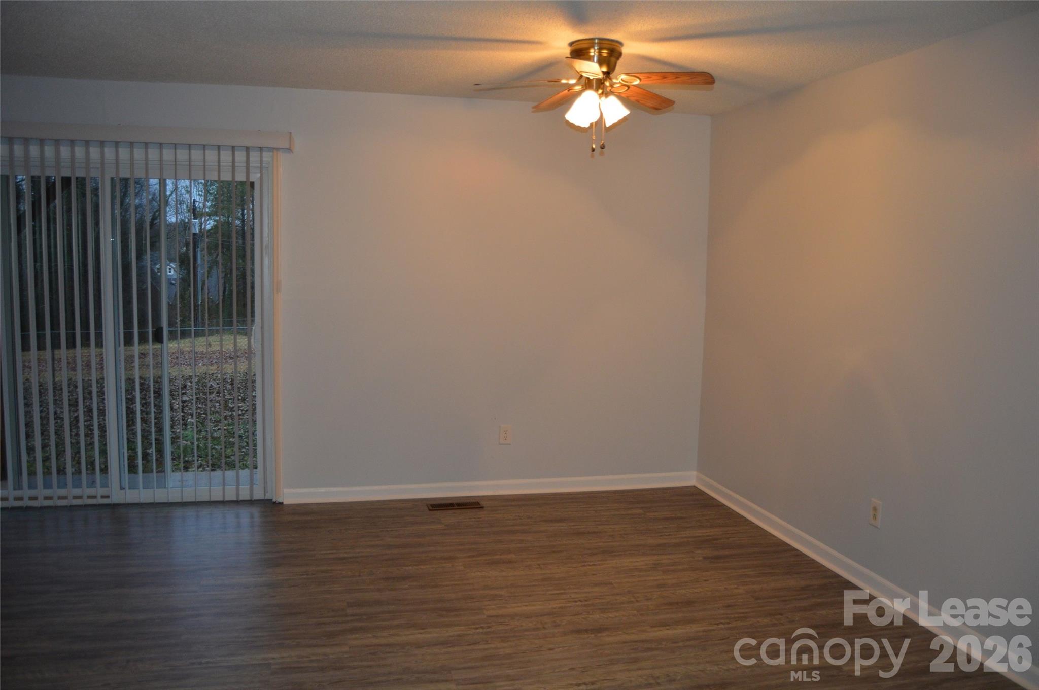 1235 15th Avenue Property Photo 6