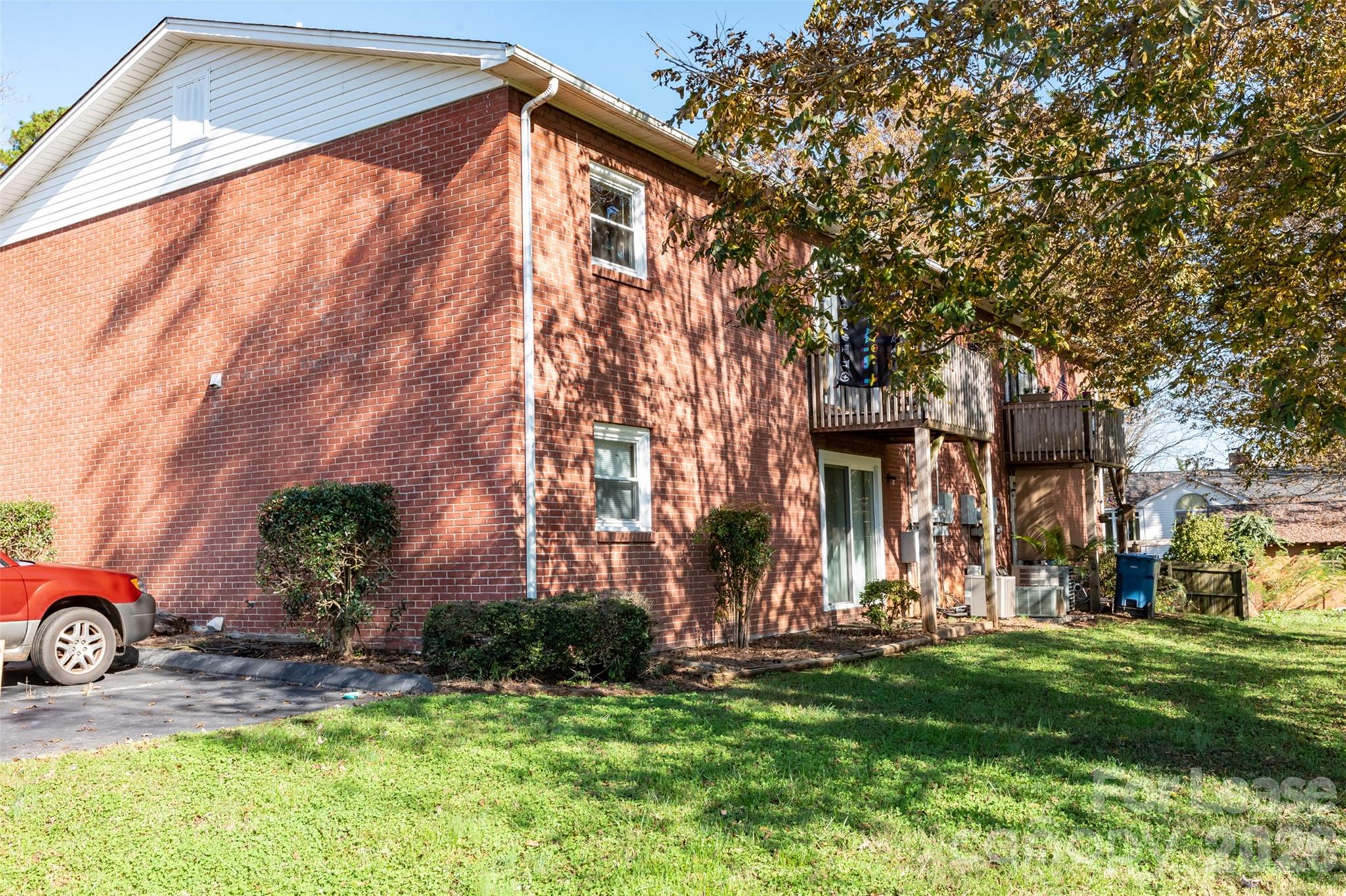1235 15th Avenue Property Photo 17