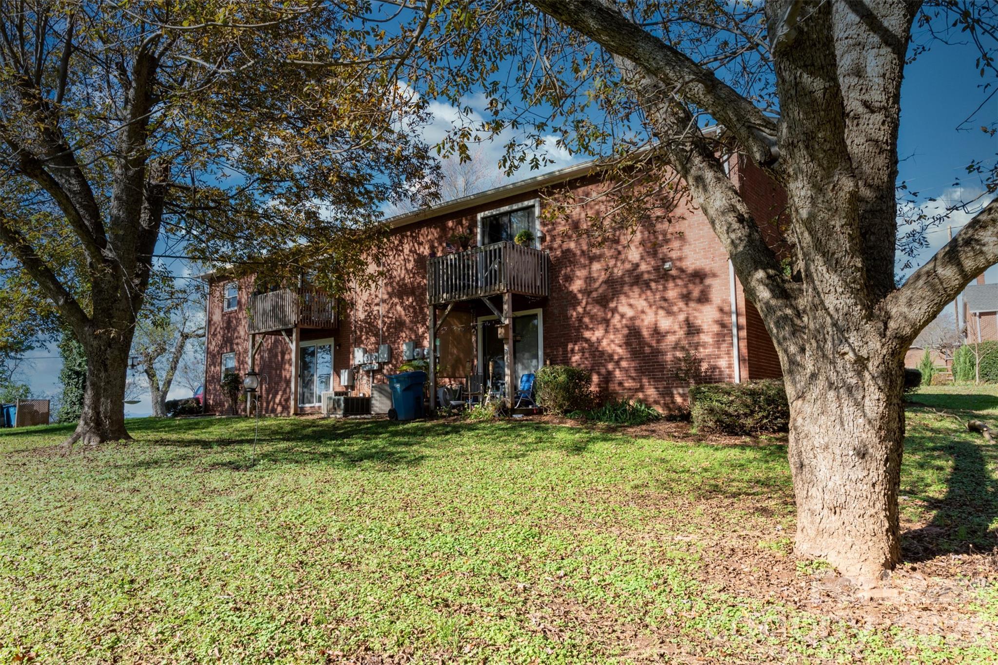 1235 15th Avenue Property Photo 18