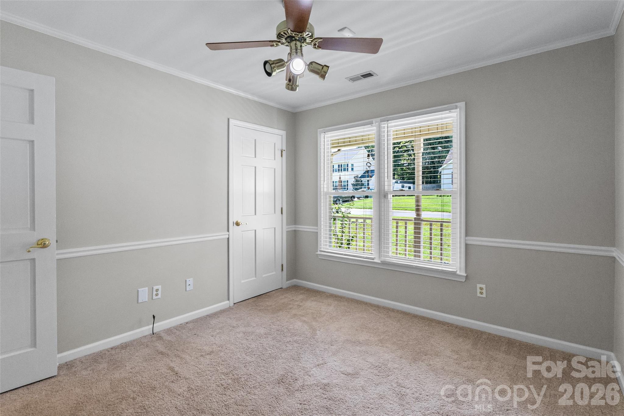 823 Thistledown Drive Property Photo 20