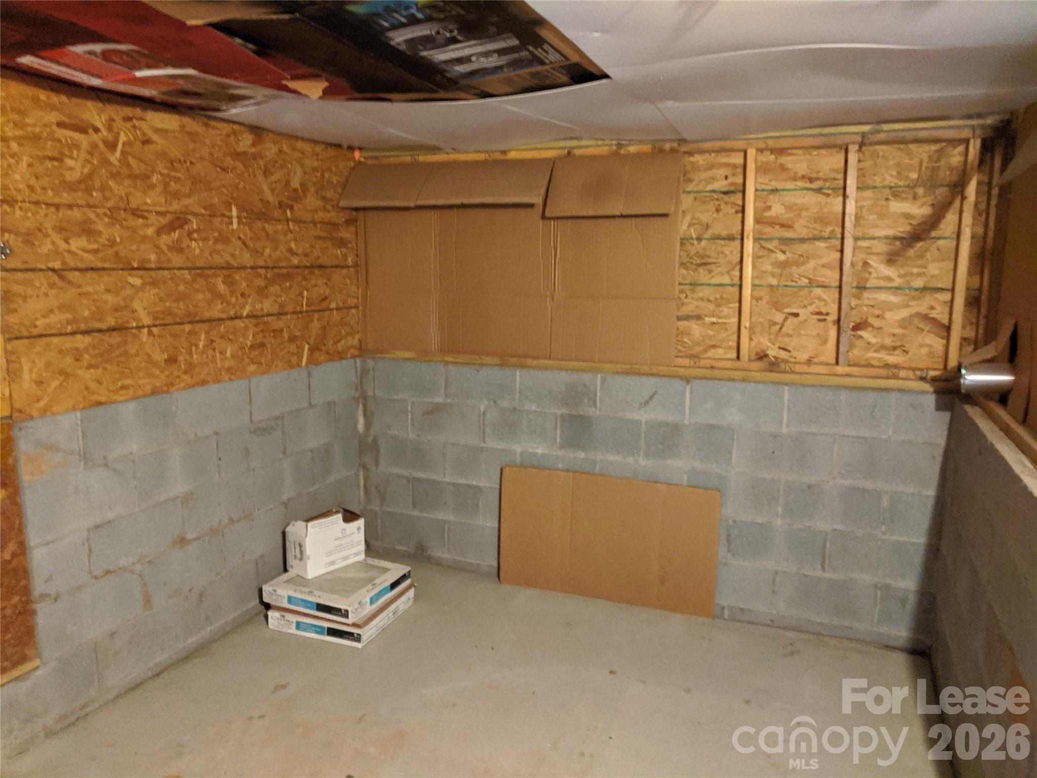 322 Clover Street Property Photo 20