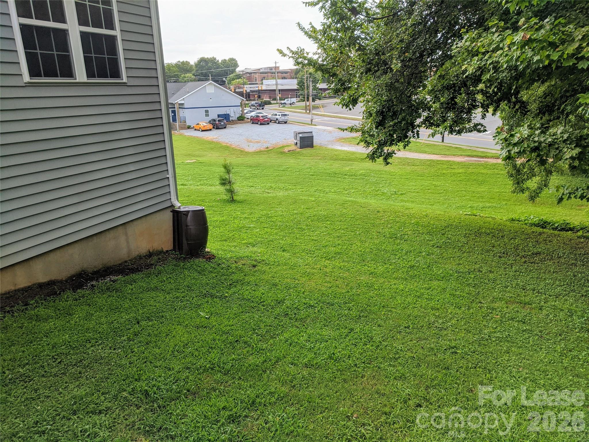 322 Clover Street Property Photo 23