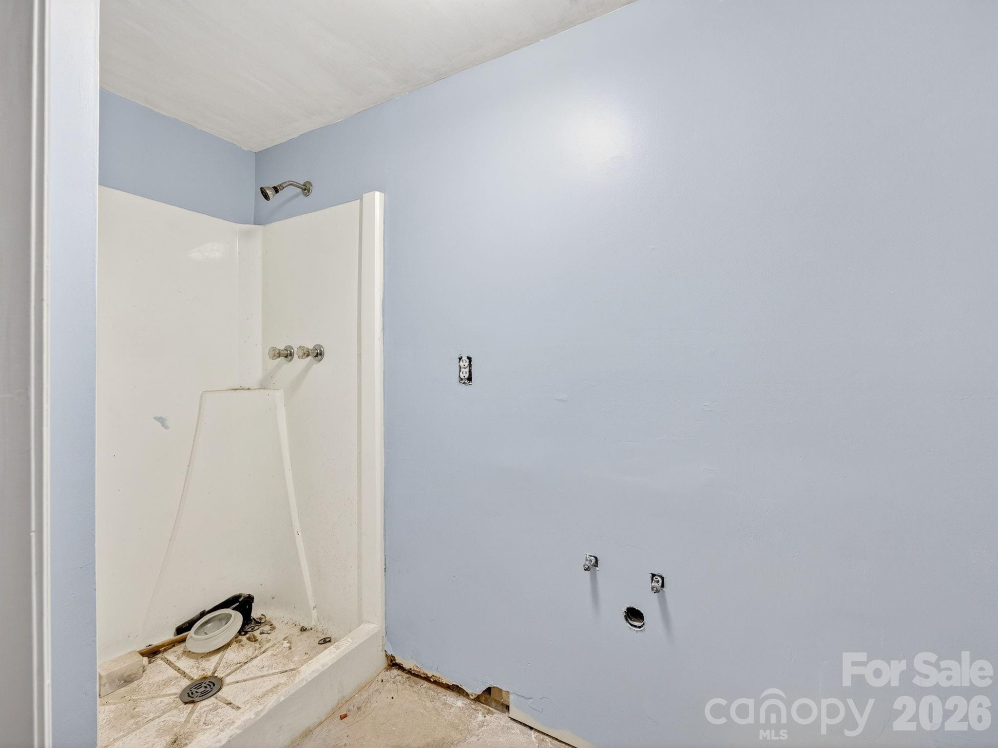 1064 Knollwood Road Property Photo 25