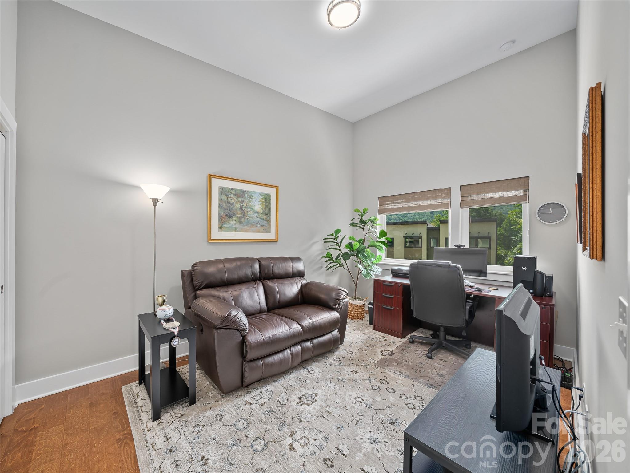 35 Macallan Lane Property Photo 24