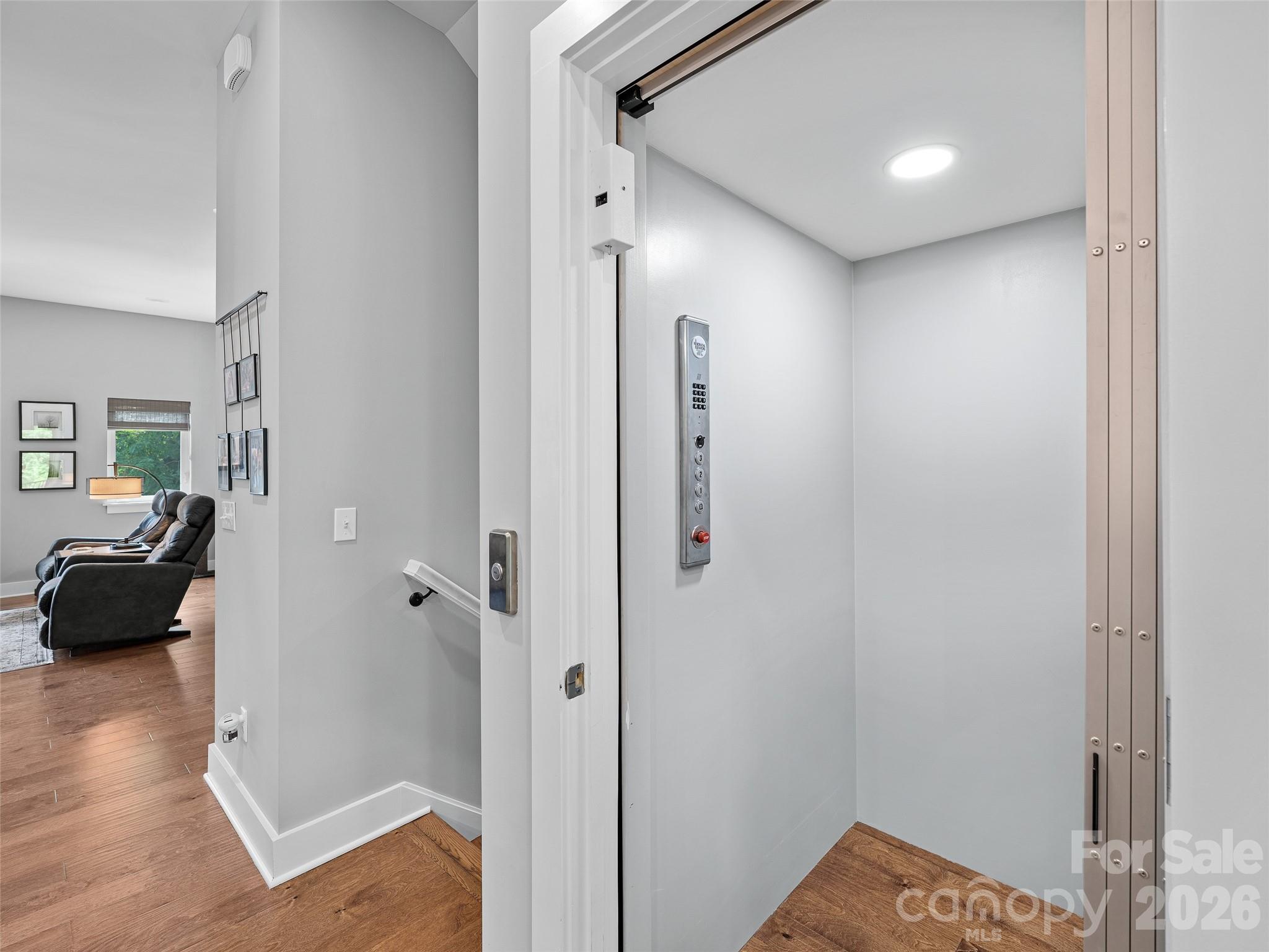 35 Macallan Lane Property Photo 27
