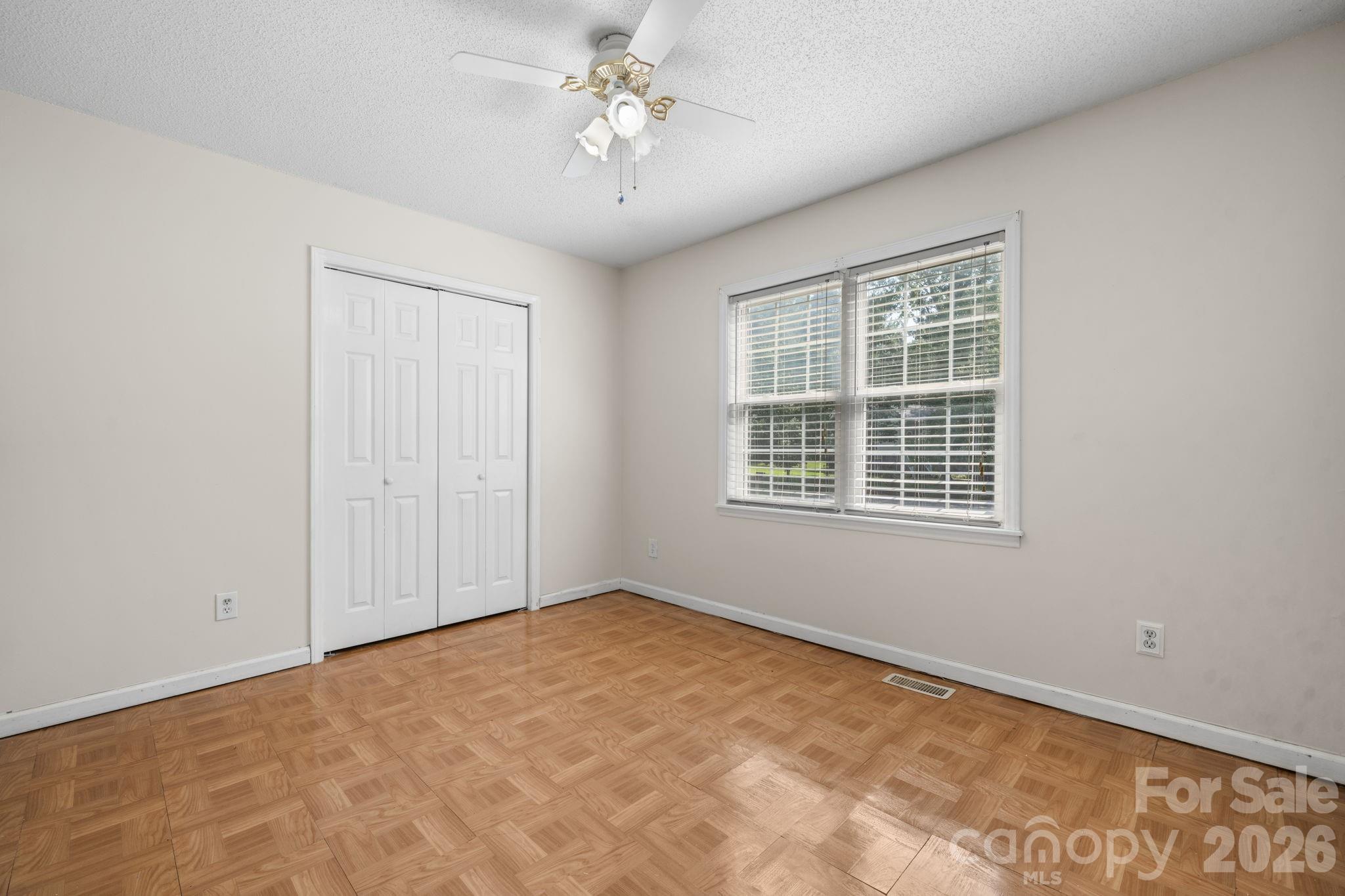 4400 Willowood Drive Property Photo 17