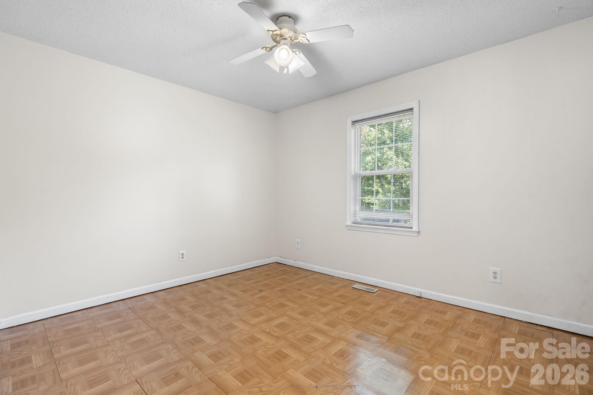 4400 Willowood Drive Property Photo 19