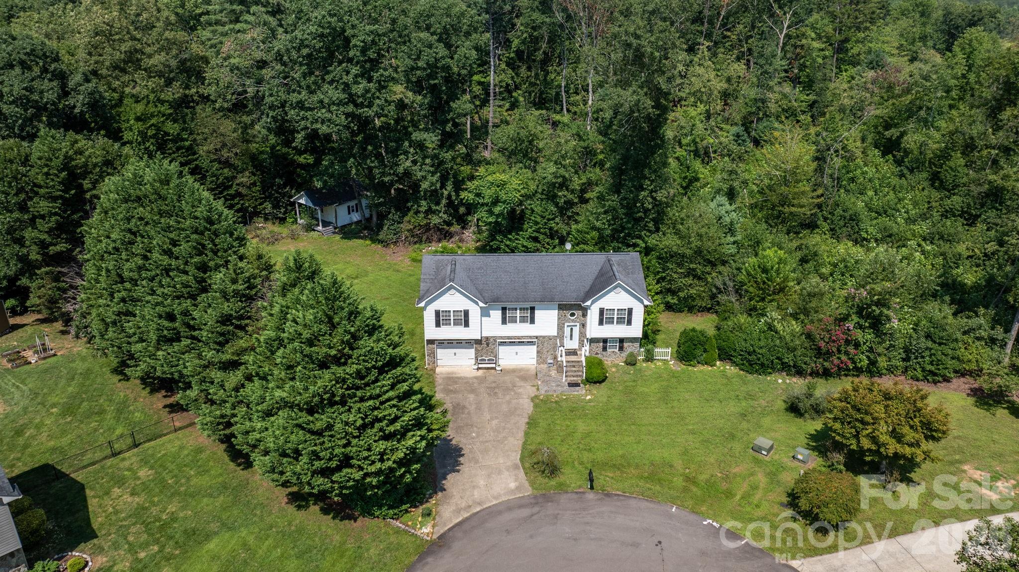 4400 Willowood Drive Property Photo 32