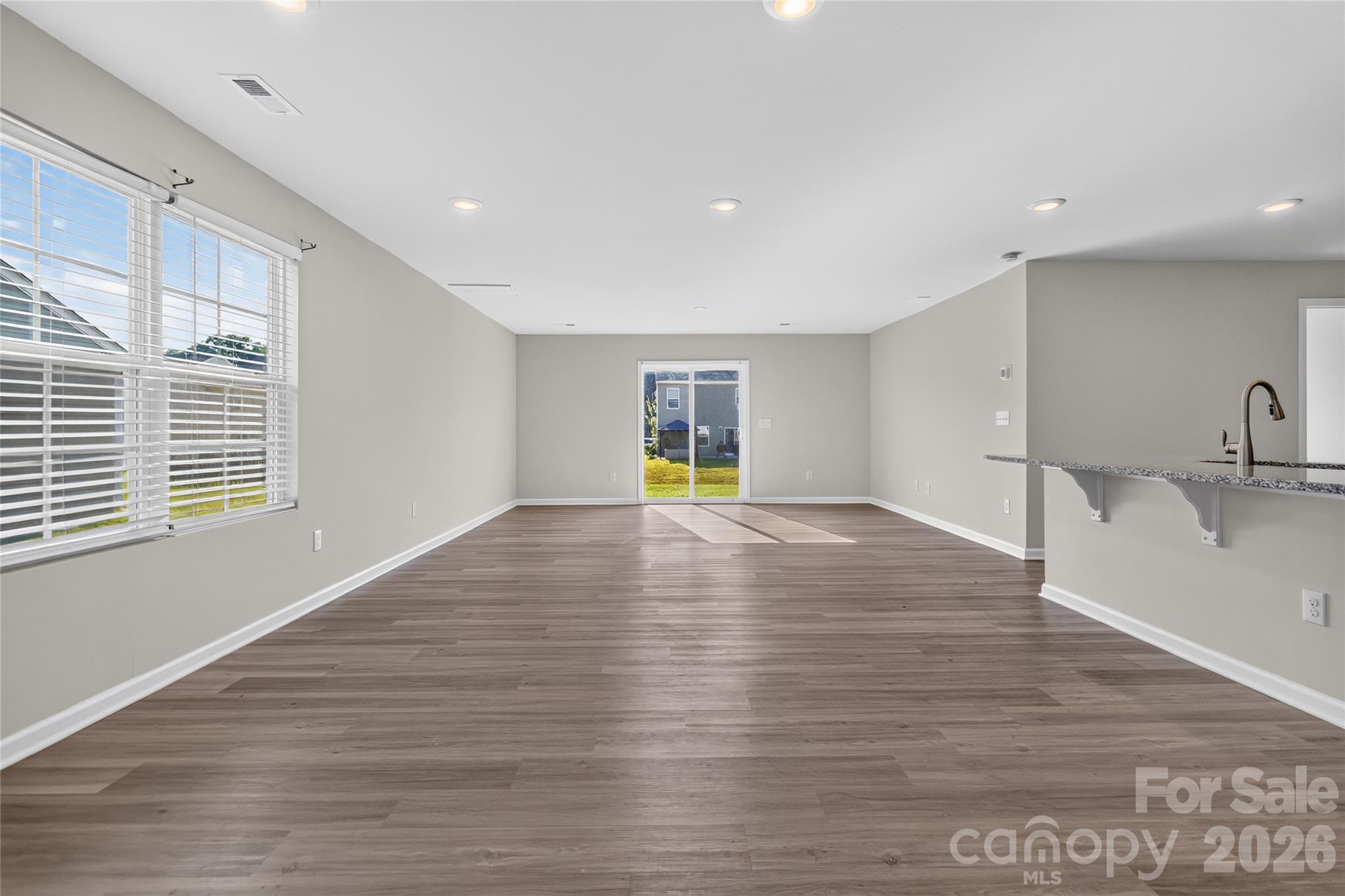 1503 Forkhorn Drive Property Photo 4