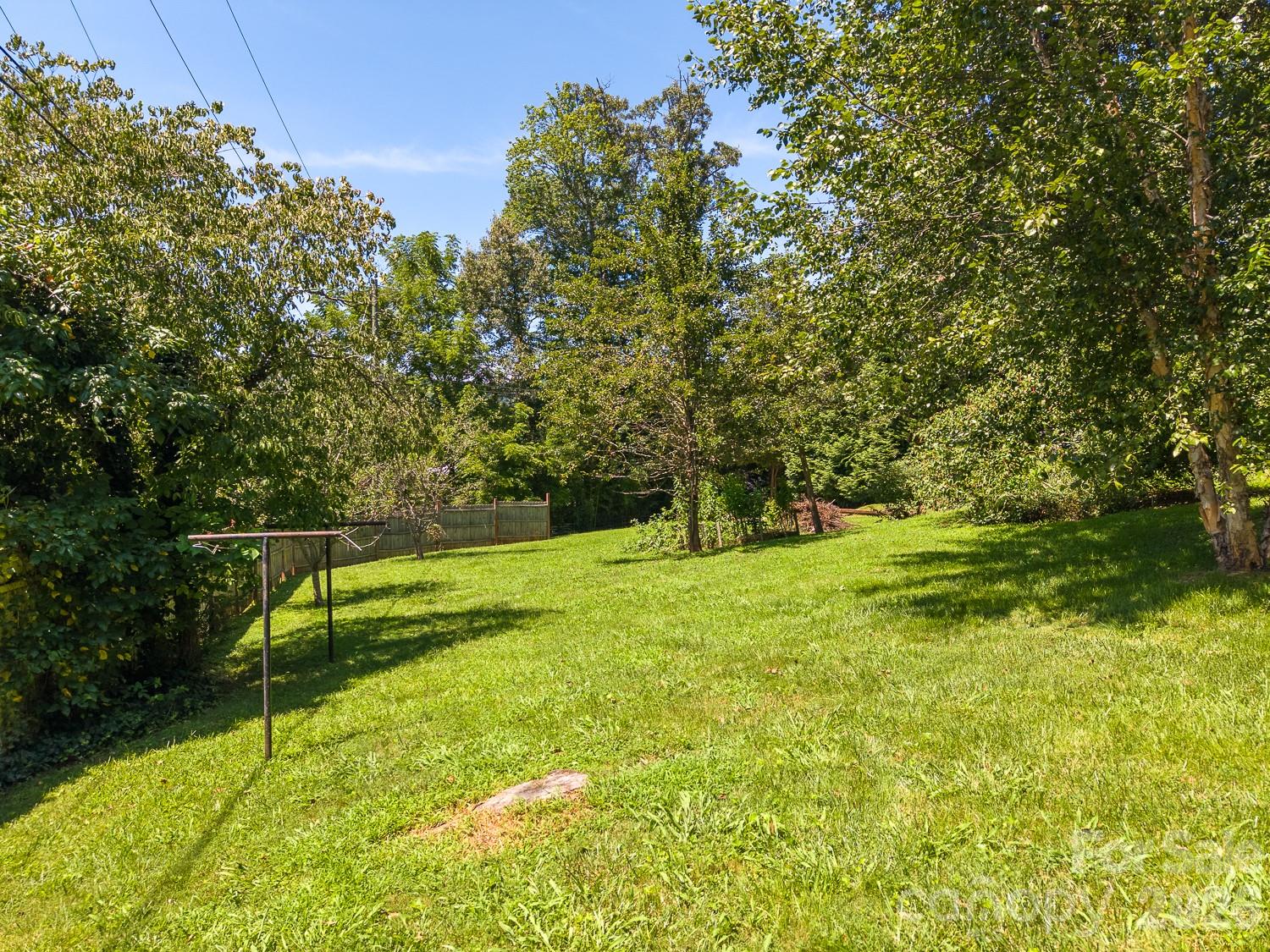 4409642 Property Photo 2