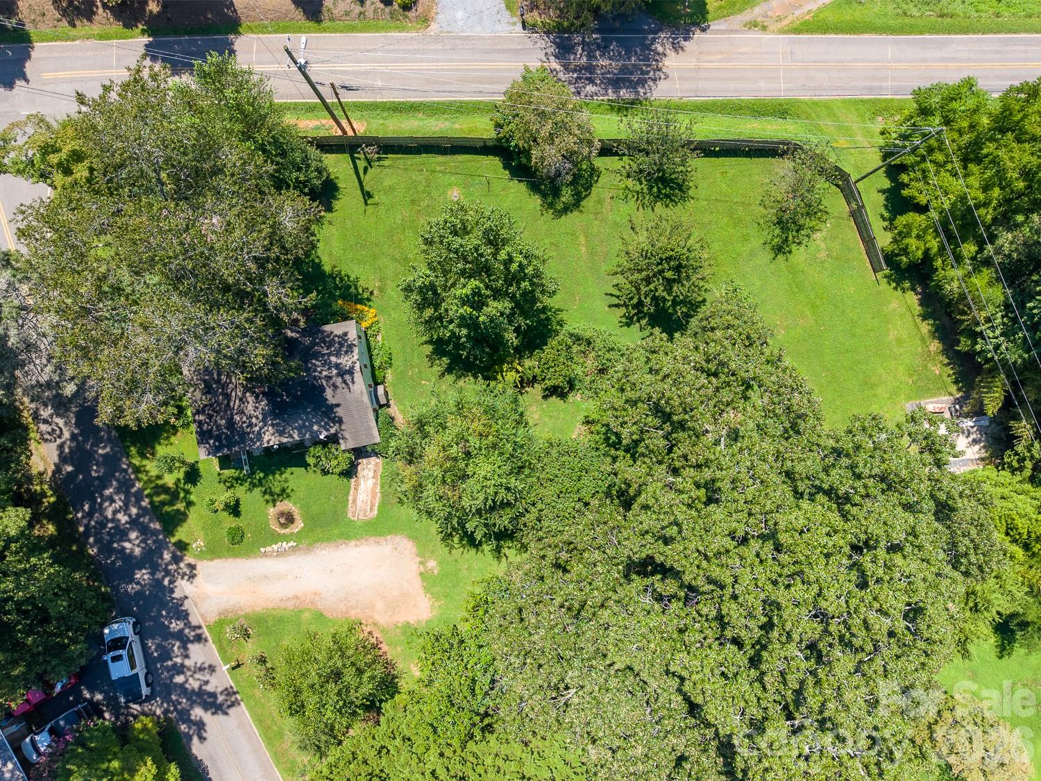 4409642 Property Photo 3