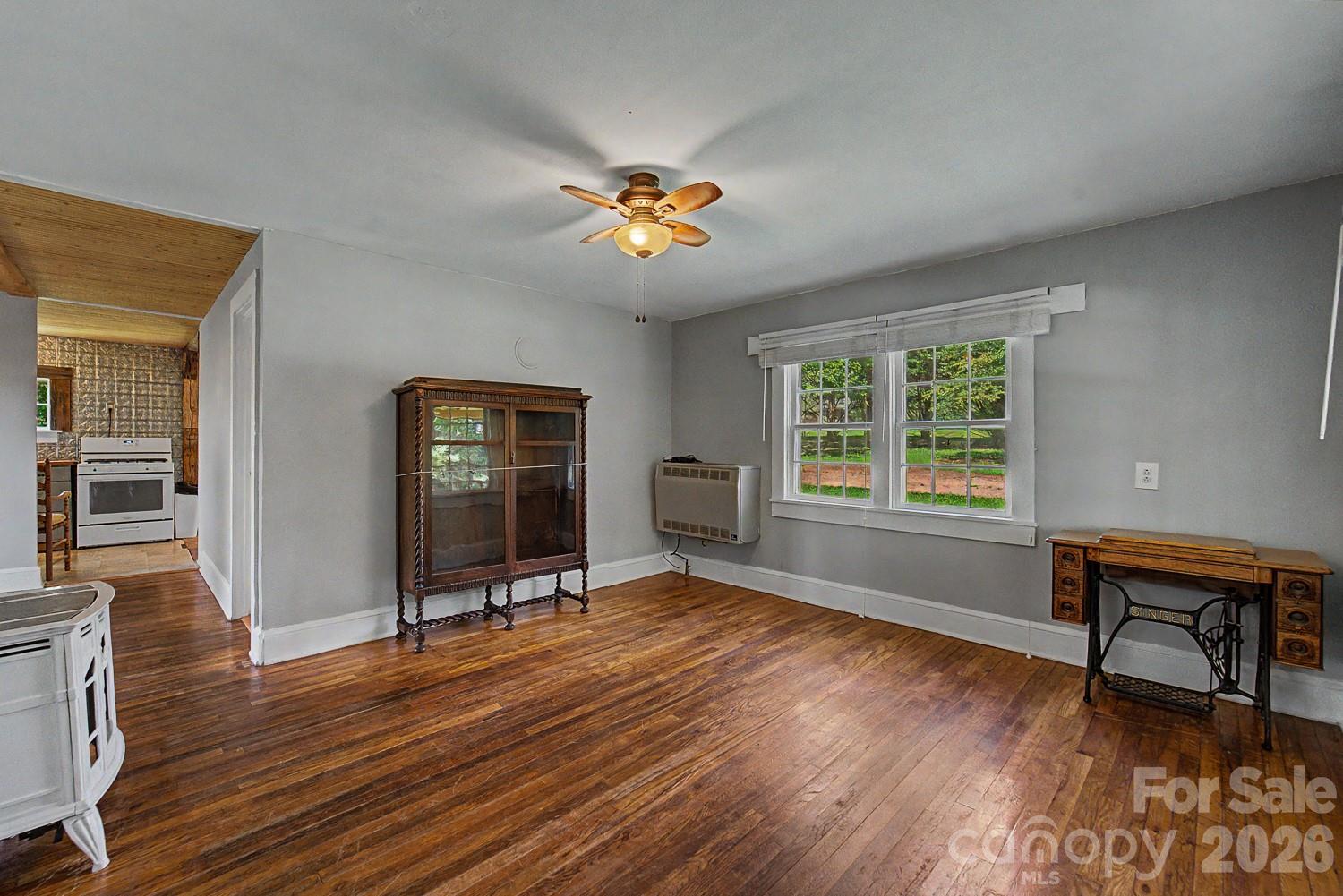 4409642 Property Photo 7