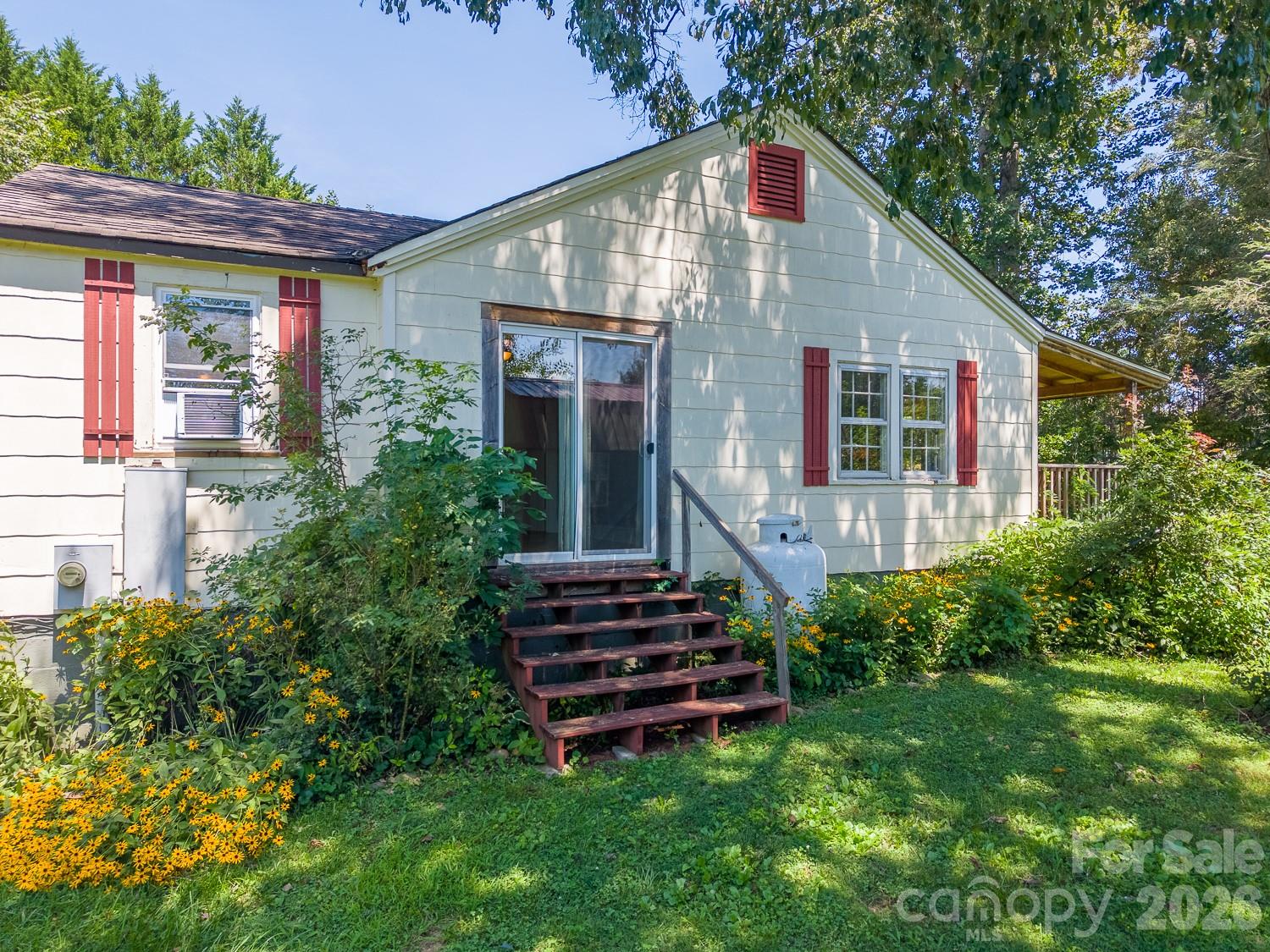 4409642 Property Photo 30