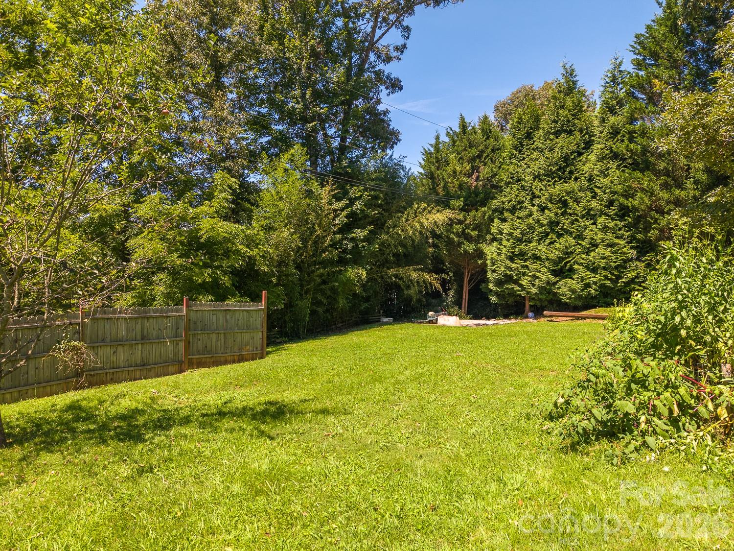 4409642 Property Photo 34