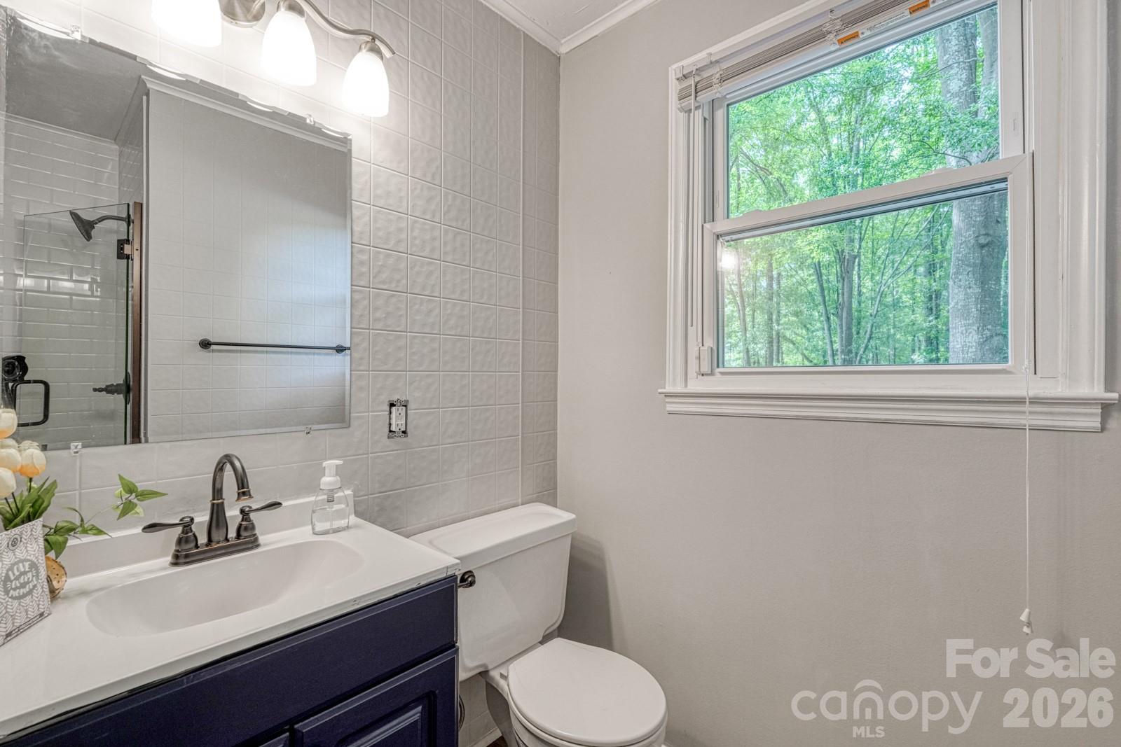 110 Chapman Circle Property Photo 9