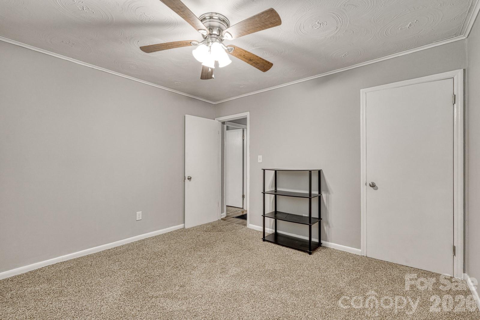 110 Chapman Circle Property Photo 11