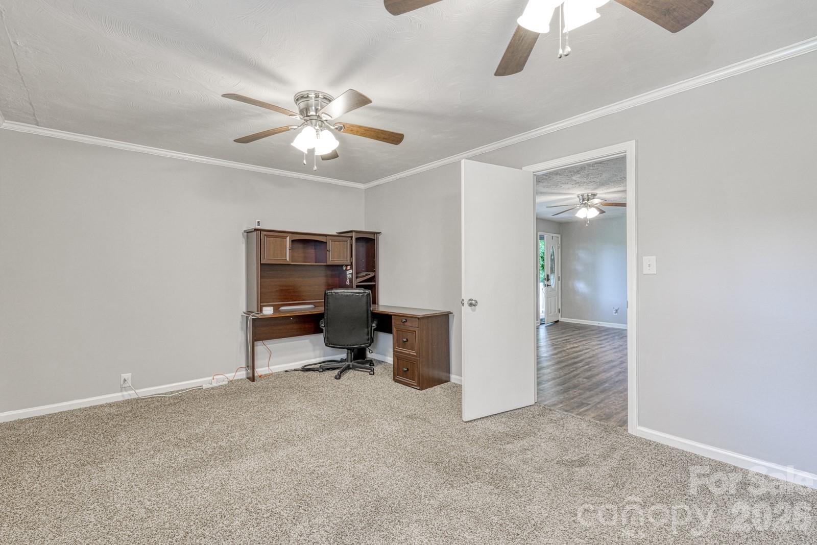 110 Chapman Circle Property Photo 17