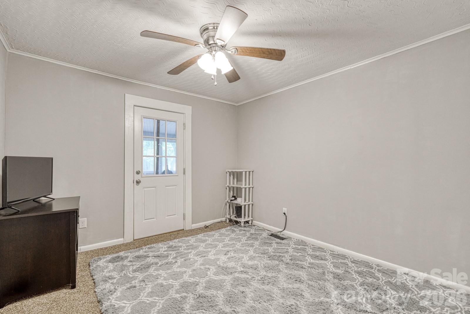 110 Chapman Circle Property Photo 18