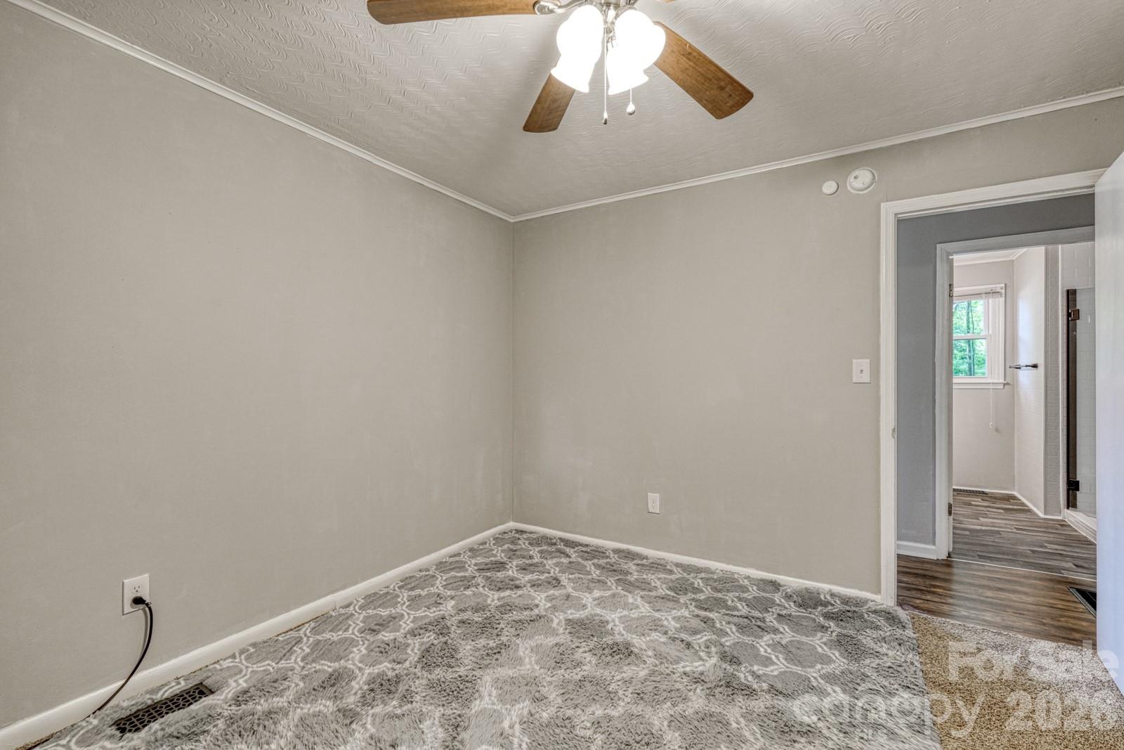 110 Chapman Circle Property Photo 21