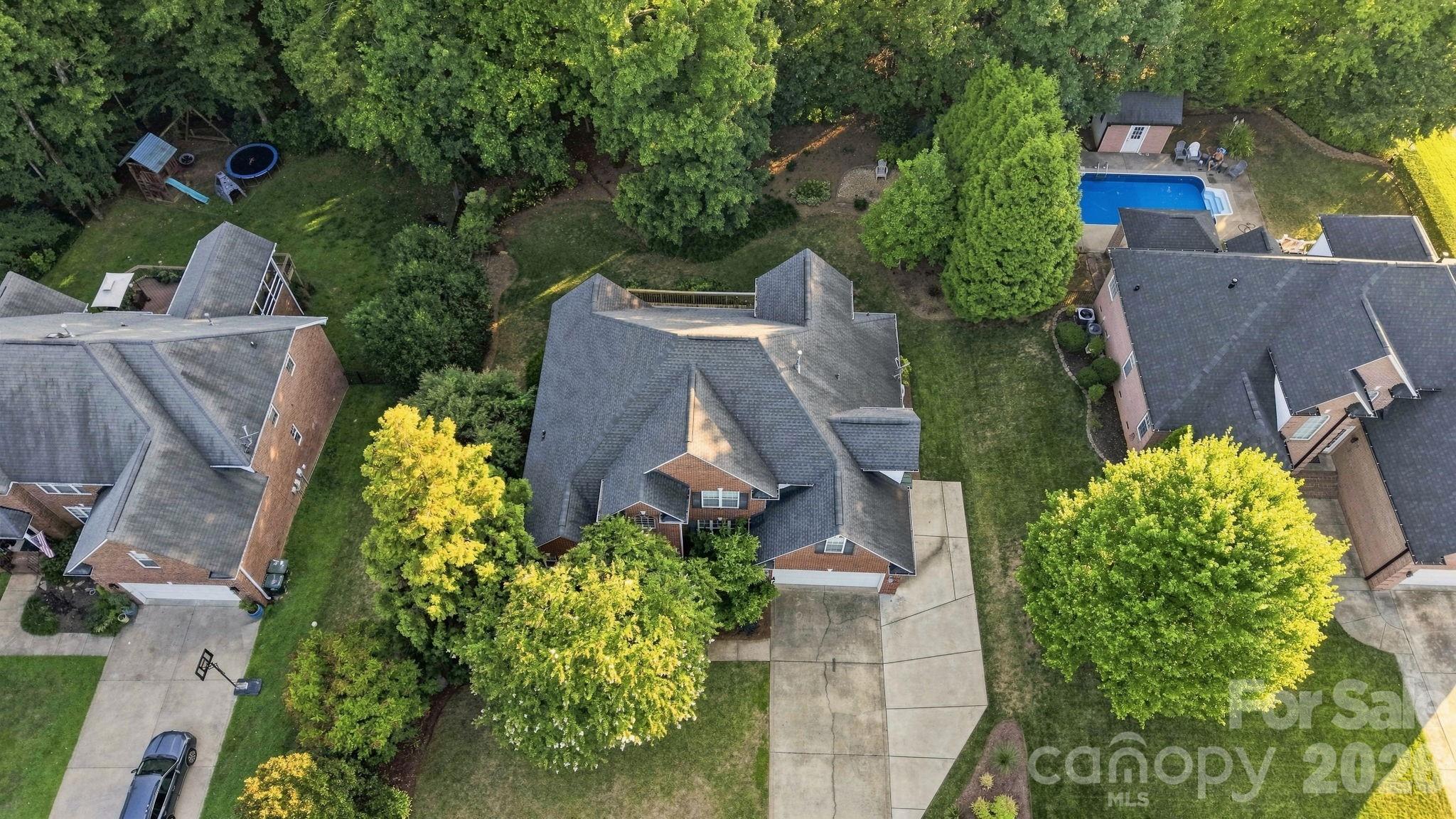 4333 Winder Trail Property Photo 45
