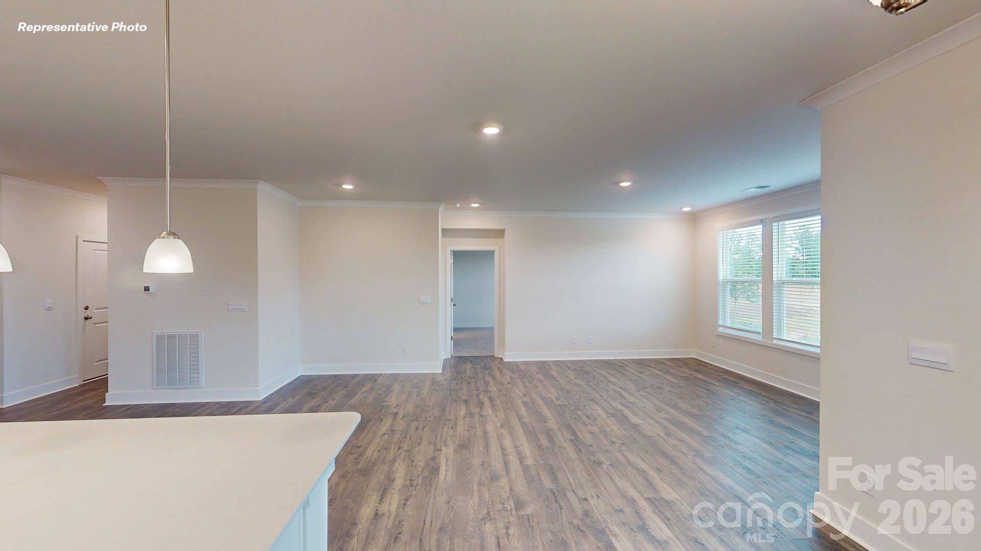 3256 Oberon Street Property Photo 11