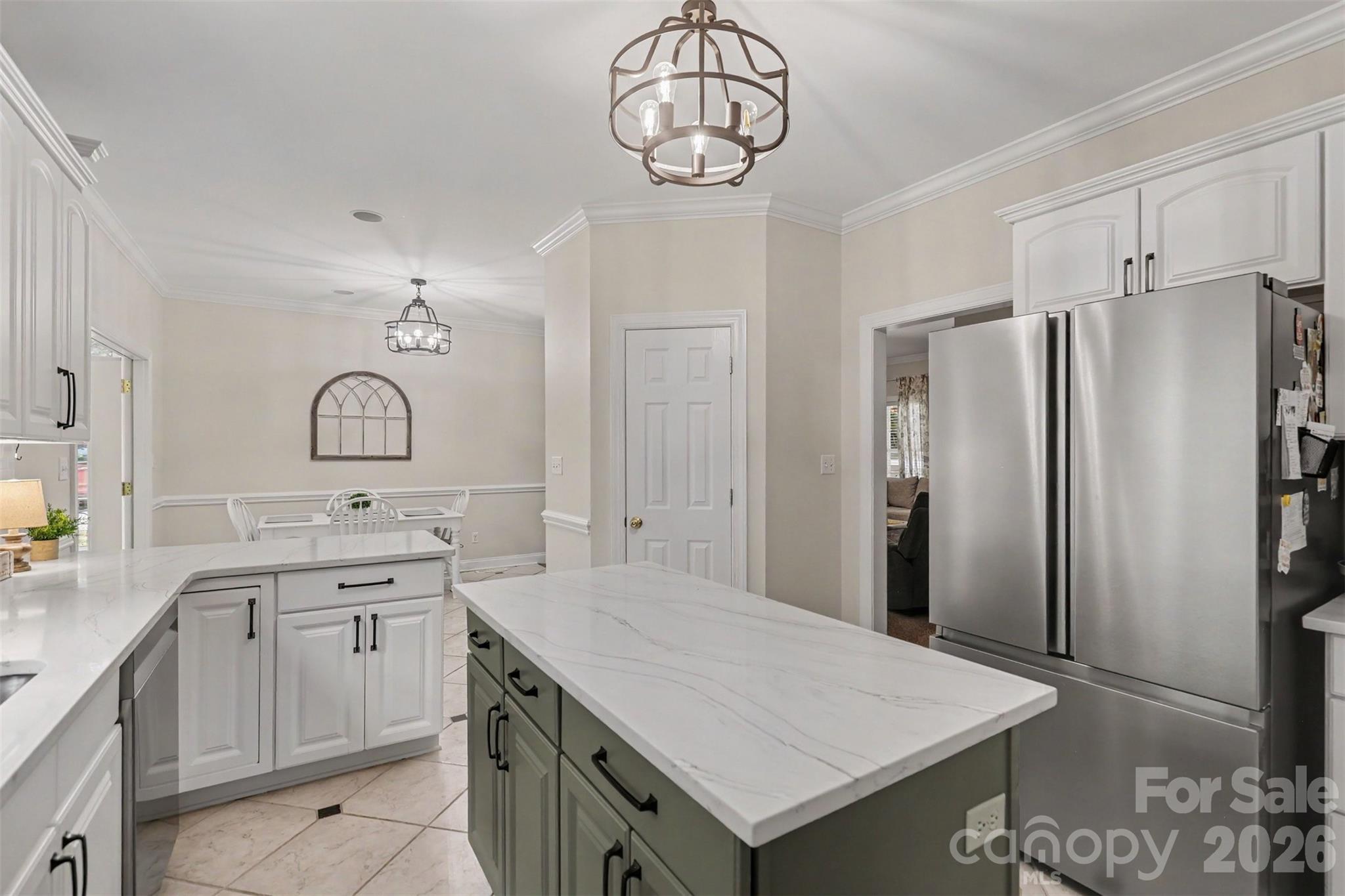 8401 Shelley Mullis Road Property Photo 16