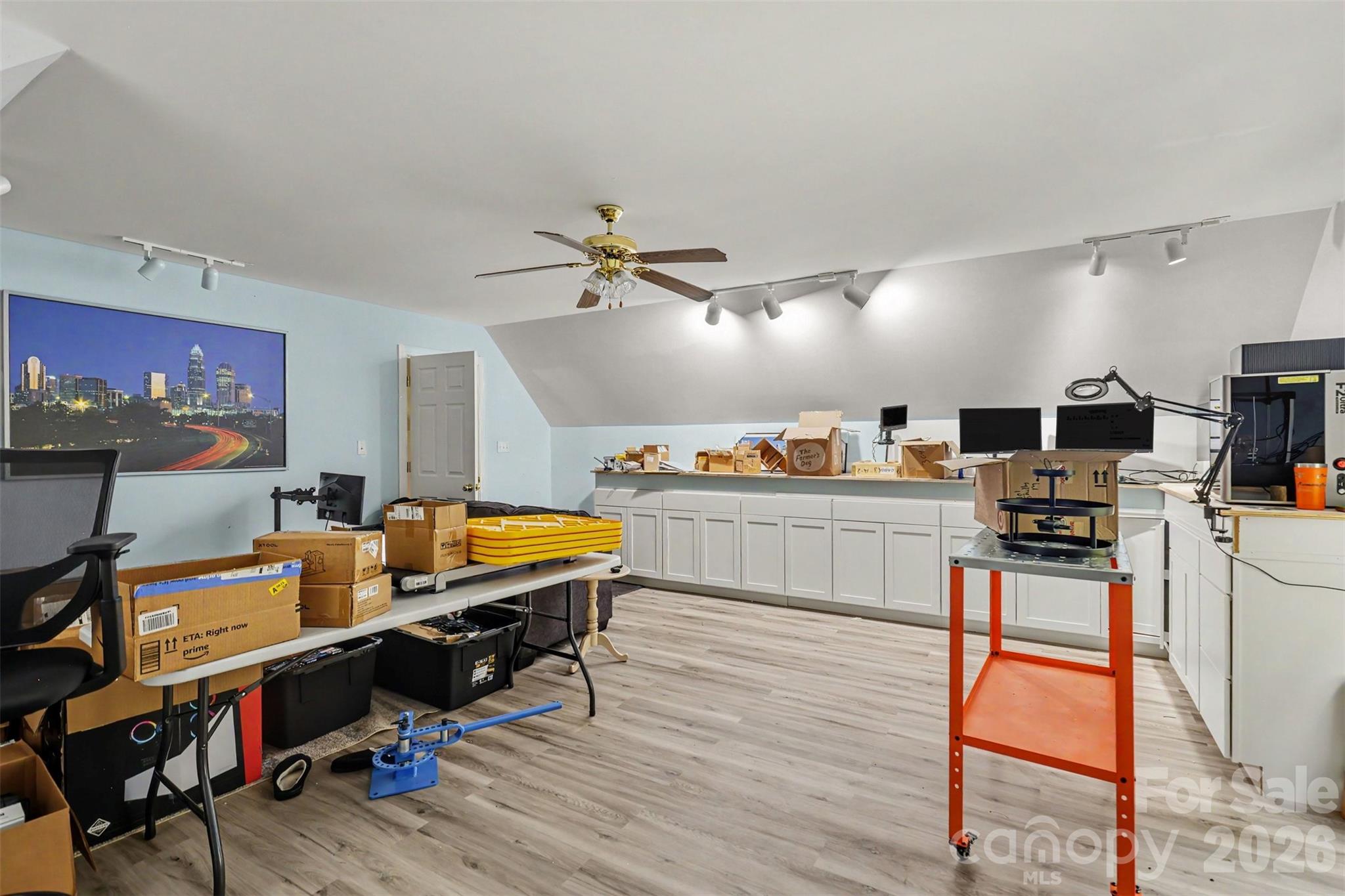 8401 Shelley Mullis Road Property Photo 26