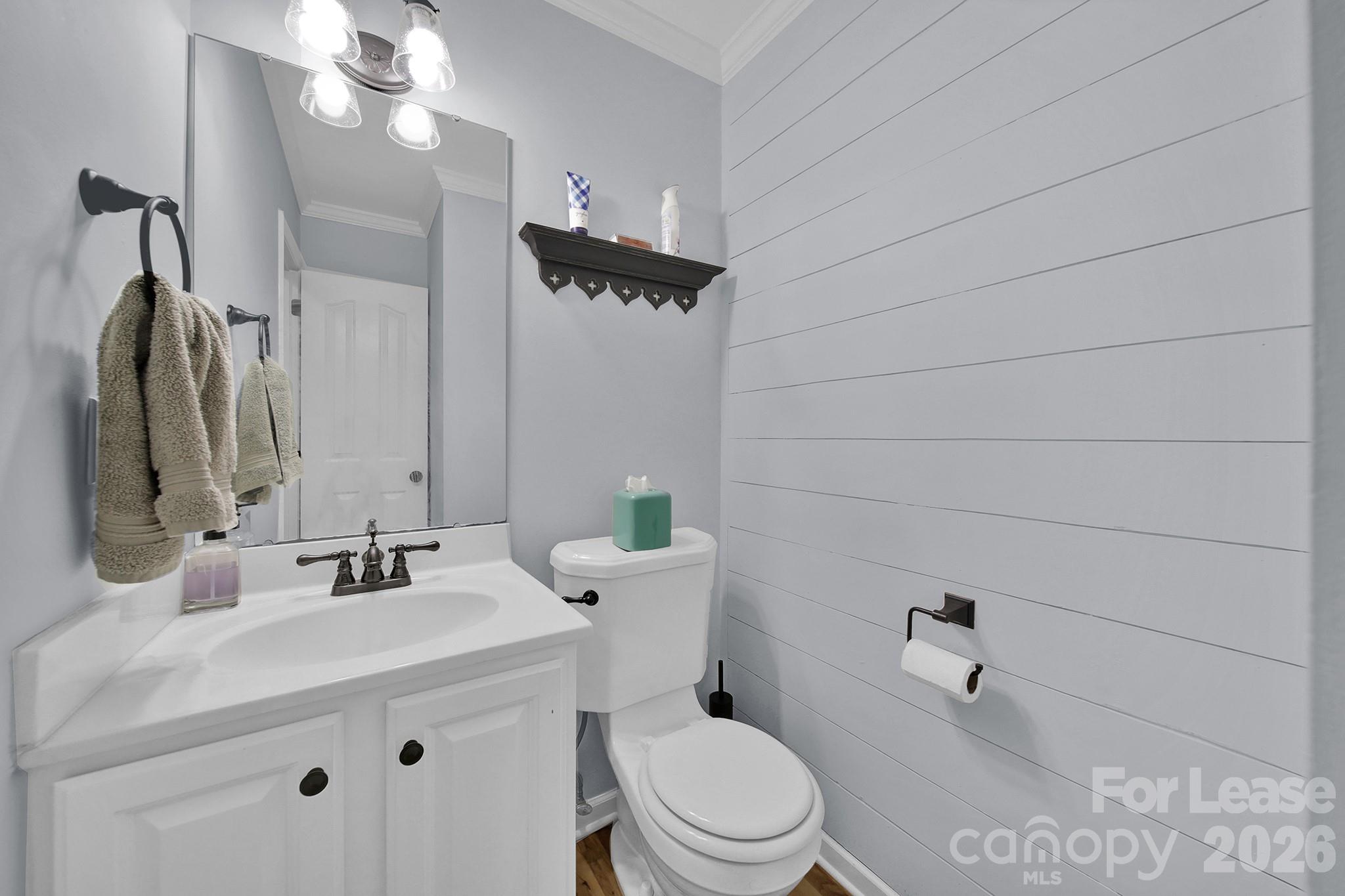 9745 Whitewood Trail Property Photo 3